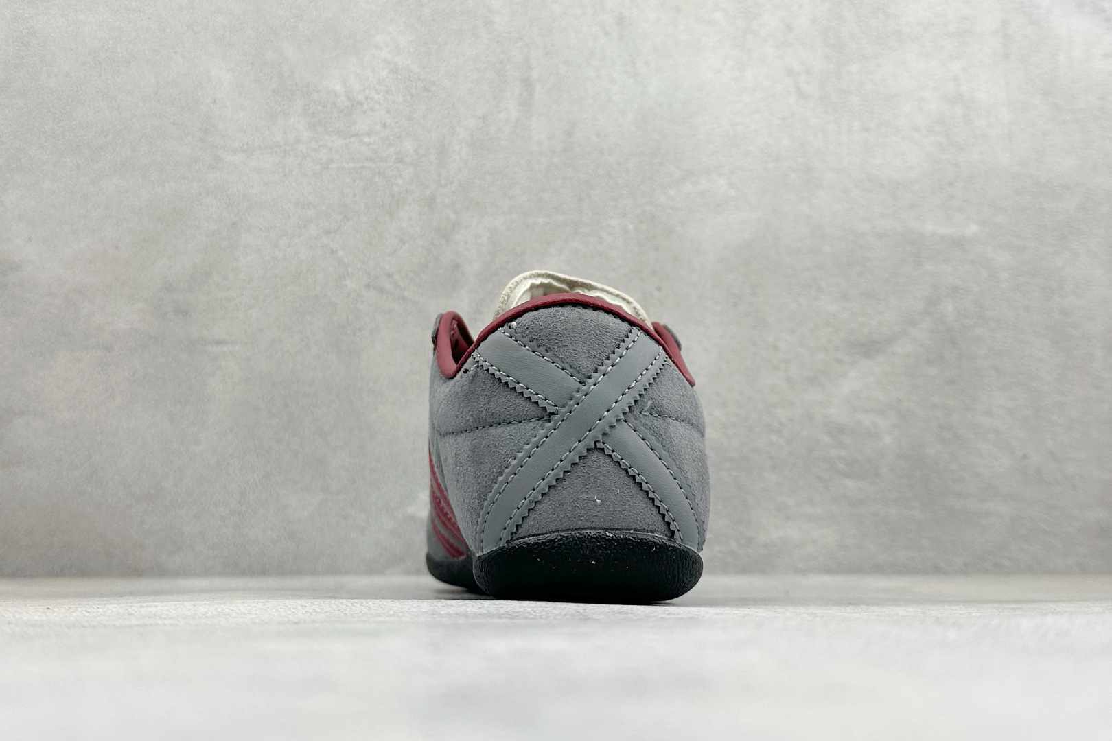 150 BF版Adidas Tokyo W 复古百搭德训薄底鞋 KJ0366