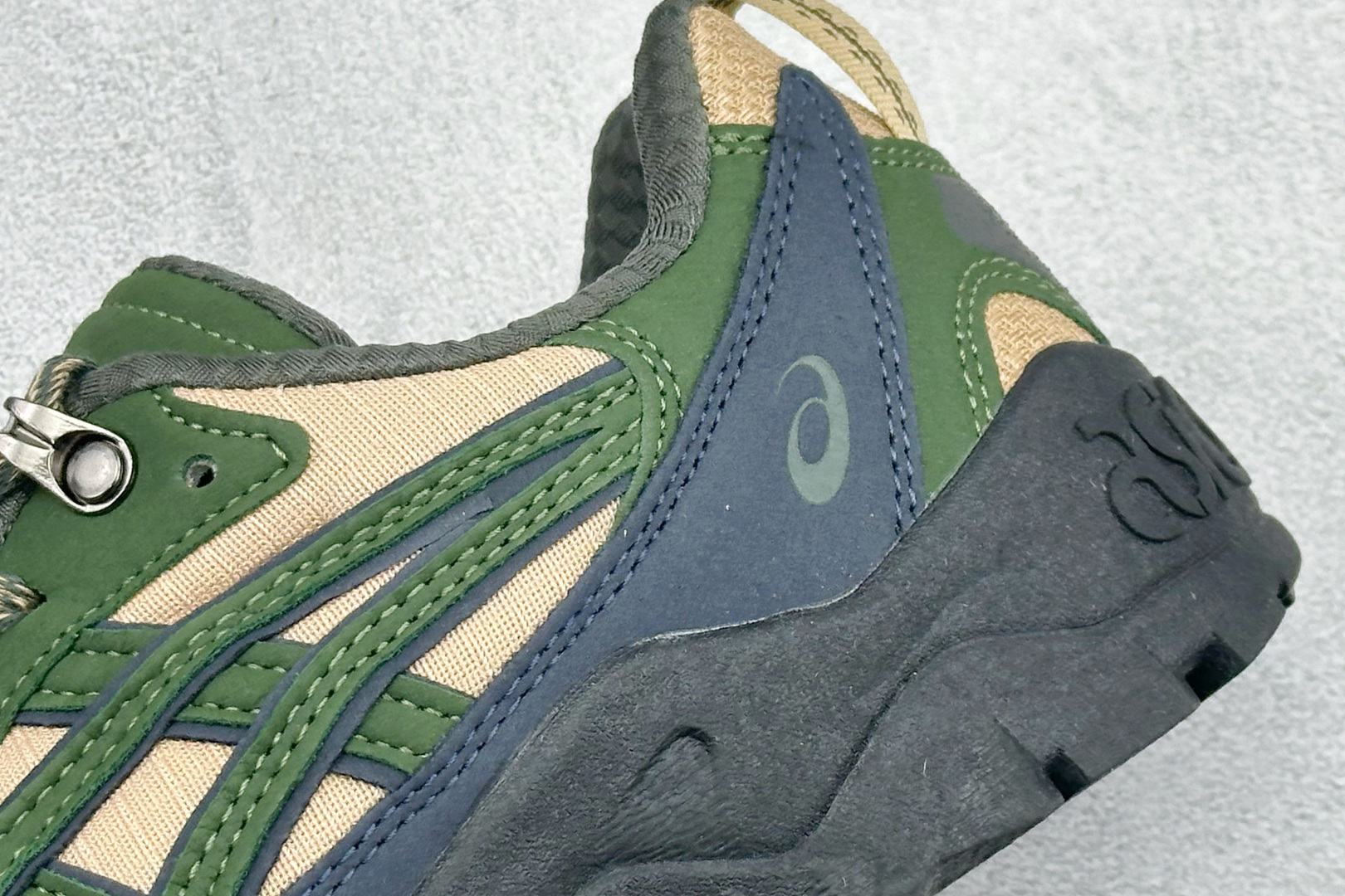180 Asics Gel-Pickax 亚瑟士 登山徒步 户外运动平衡减震 抗冲击支撑 防滑耐磨平衡轻便 户外功能鞋 1203A817-020