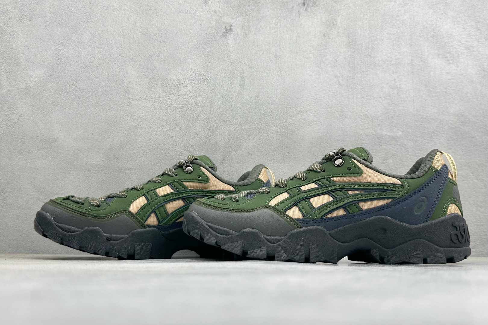 180 Asics Gel-Pickax 亚瑟士 登山徒步 户外运动平衡减震 抗冲击支撑 防滑耐磨平衡轻便 户外功能鞋 1203A817-020