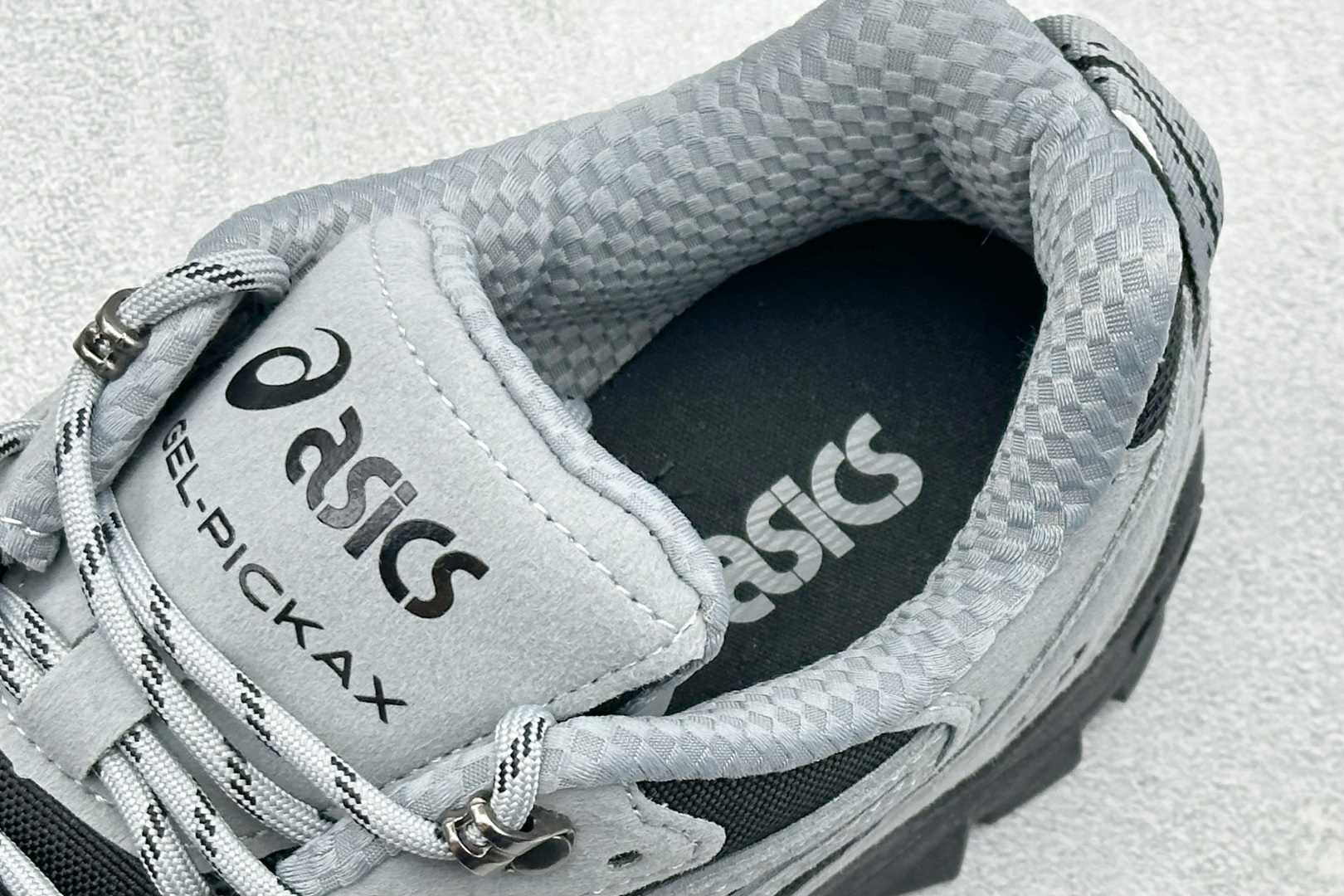 180 Asics Gel-Pickax 亚瑟士 登山徒步 户外运动平衡减震 抗冲击支撑 防滑耐磨平衡轻便 户外功能鞋 1203A747-021