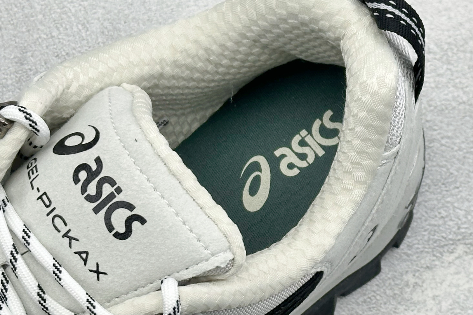 180 Asics Gel-Pickax 亚瑟士 登山徒步 户外运动平衡减震 抗冲击支撑 防滑耐磨平衡轻便 户外功能鞋 1203A768-020