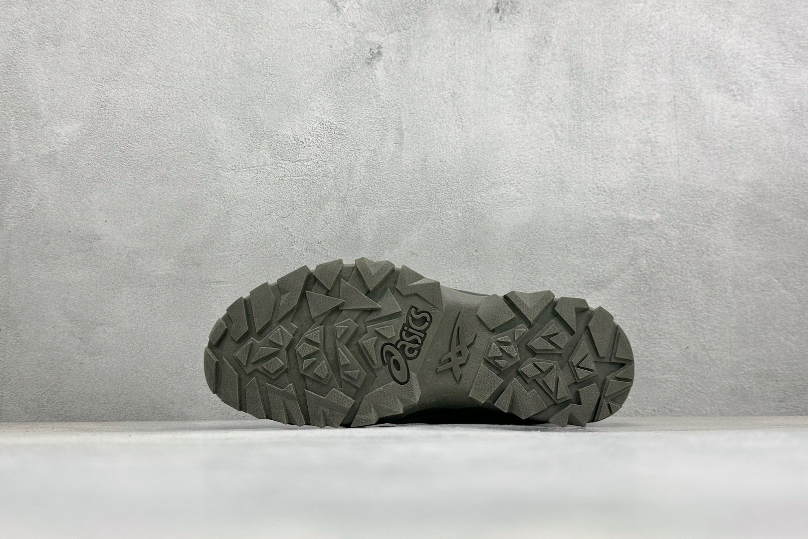 180 Asics Gel-Pickax 亚瑟士 登山徒步 户外运动平衡减震 抗冲击支撑 防滑耐磨平衡轻便 户外功能鞋 1203A746-020