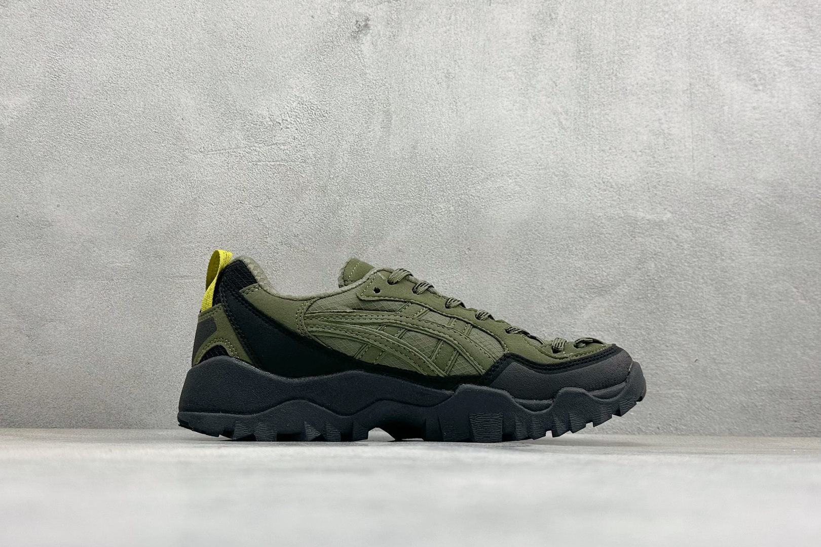 180 Asics Gel-Pickax 亚瑟士 登山徒步 户外运动平衡减震 抗冲击支撑 防滑耐磨平衡轻便 户外功能鞋 1203A867-301