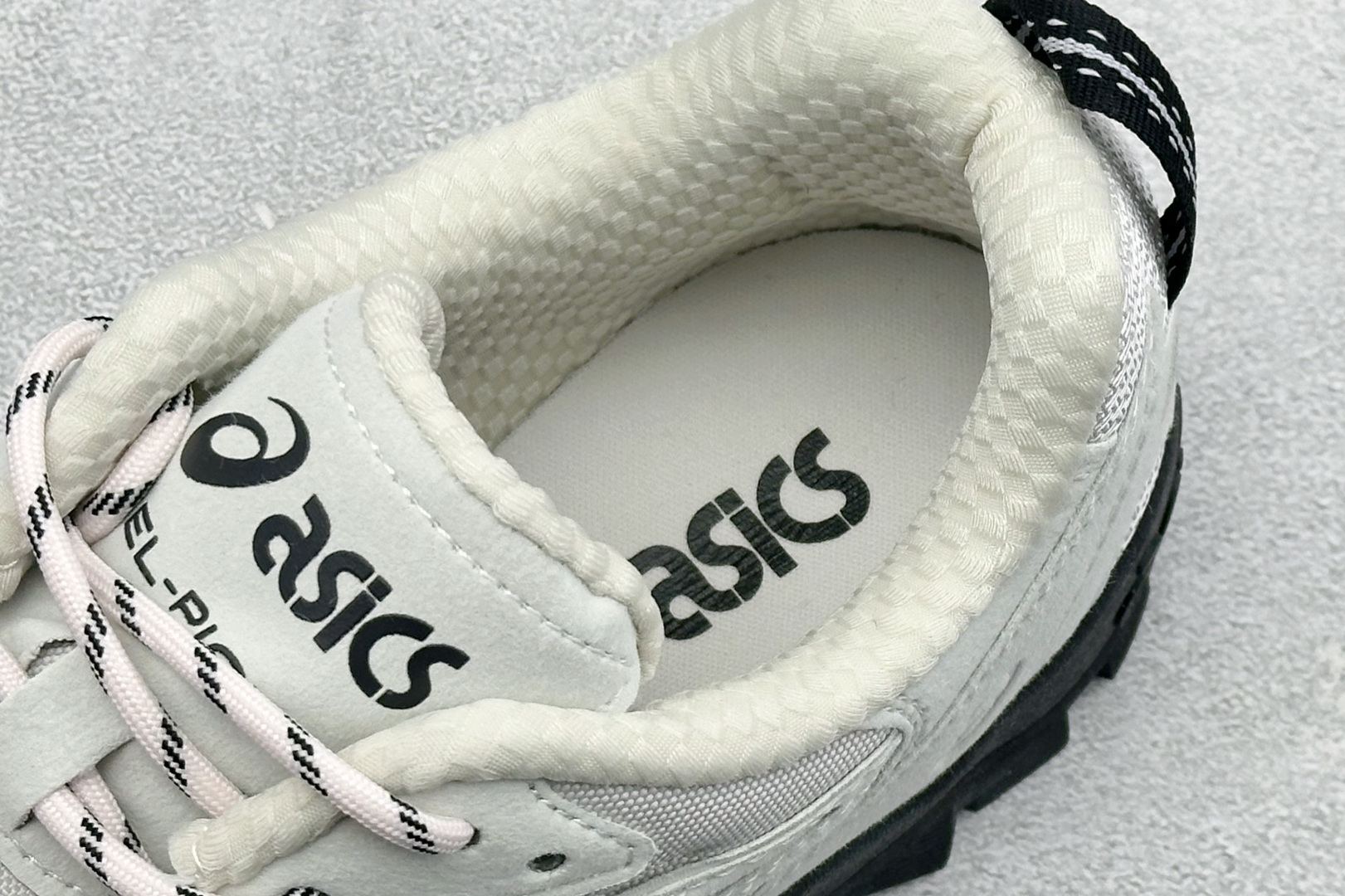 180 Asics Gel-Pickax 亚瑟士 登山徒步 户外运动平衡减震 抗冲击支撑 防滑耐磨平衡轻便 户外功能鞋 1203A746-001-Chinese UA Cheap High Quatity Brand Clothes Bags handbags Sneakers wholesale wholesaler seller from China Factory suppliers Fashion Clothing Shoes best Quality Beautiful Price 180 Asics Gel-Pickax 亚瑟士 登山徒步 户外运动平衡减震 抗冲击支撑 防滑耐磨平衡轻便 户外功能鞋 1203A746-001