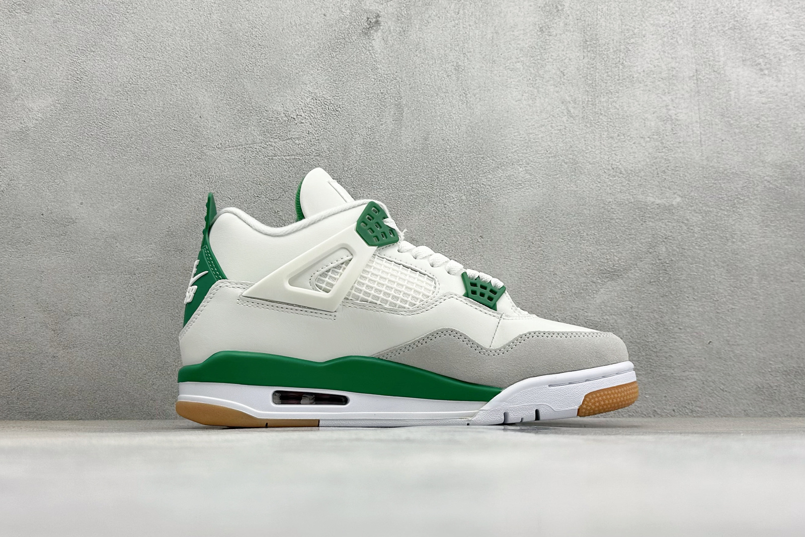 300 F版Jordan Air Jordan 4 Pine Green 联名款 绿白 DR5415-103-Chinese UA Cheap High Quatity Brand Clothes Bags handbags Sneakers wholesale wholesaler seller from China Factory suppliers Fashion Clothing Shoes best Quality Beautiful Price 300 F版Jordan Air Jordan 4 Pine Green 联名款 绿白 DR5415-103