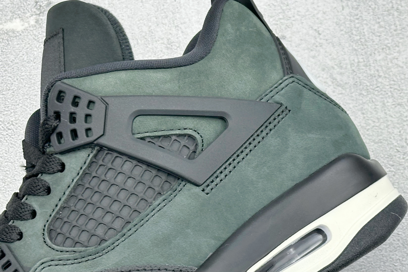 380 F版Jordan Air Jordan 4 Pine Green 联名款 黑绿 HF4340-001-Chinese UA Cheap High Quatity Brand Clothes Bags handbags Sneakers wholesale wholesaler seller from China Factory suppliers Fashion Clothing Shoes best Quality Beautiful Price 380 F版Jordan Air Jordan 4 Pine Green 联名款 黑绿 HF4340-001