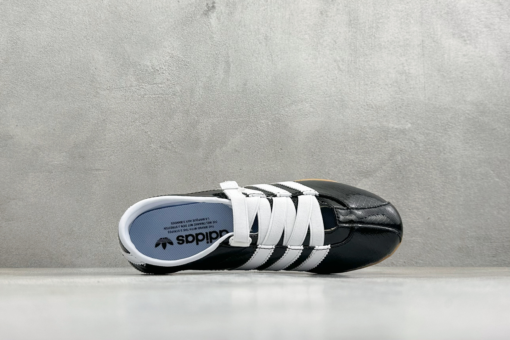 Adidas Tokyo W 阿迪达斯 舒适百搭经典休闲运动鞋 KI4313