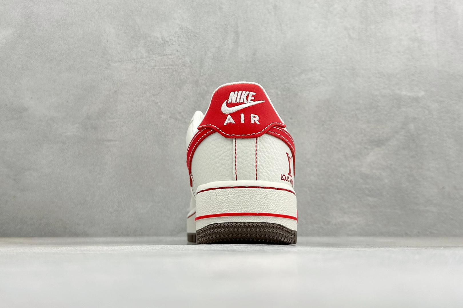 SC版Nike Air Force 1'07 Low 联名款 空军一号低帮休闲板鞋 NH0601-549