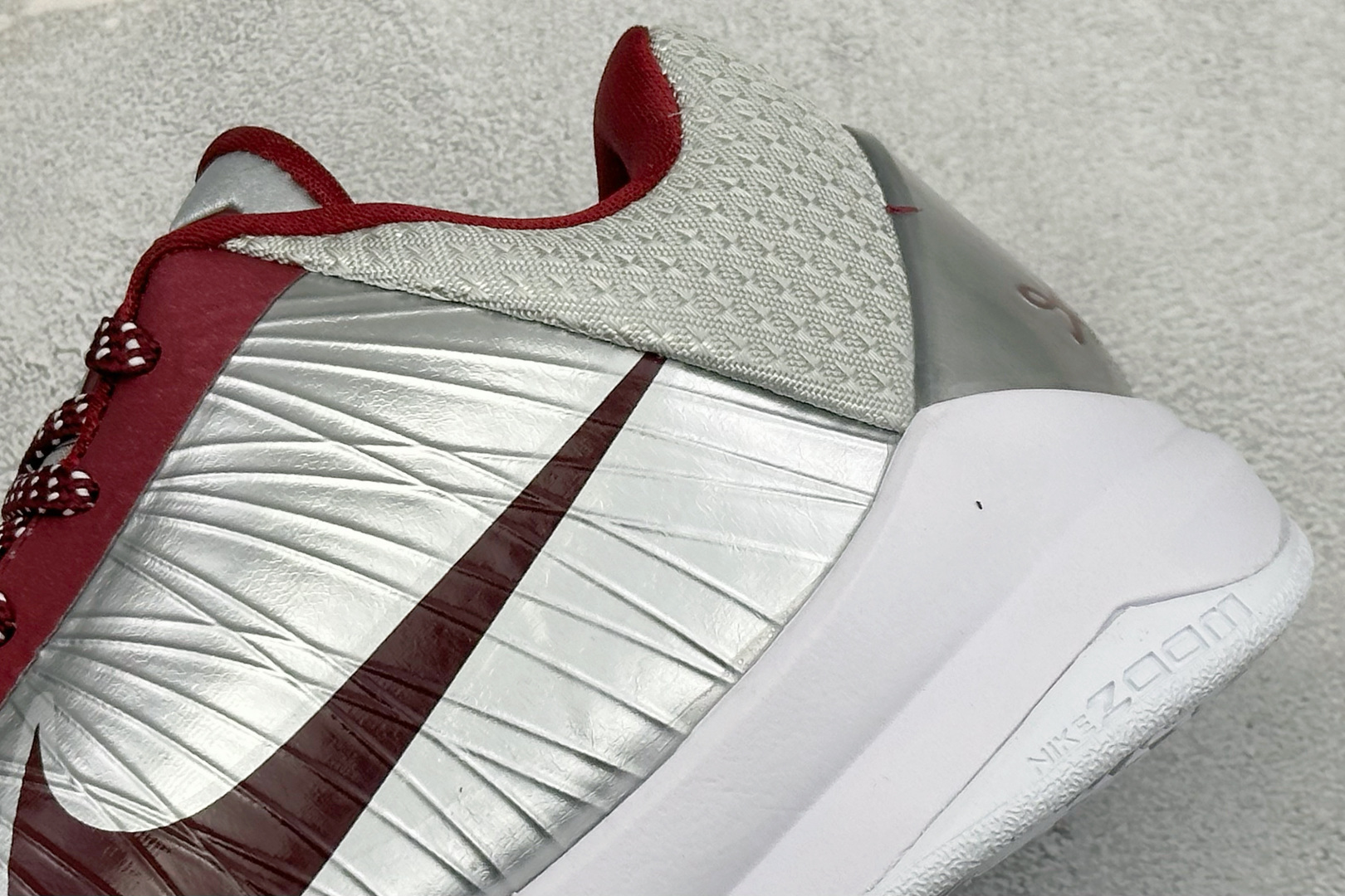 纯原Nike Zoom Kobe 5 Protro 科比5 男子实战篮球鞋 IM0557-001-Top High Quatity Cheap Sneakers Fashion Clothing Clothes Bags handbags Shoes of all Brand wholesale With The best Quality And Beautiful Price from China Factory Chinese suppliers wholesaler seller 纯原Nike Zoom Kobe 5 Protro 科比5 男子实战篮球鞋 IM0557-001