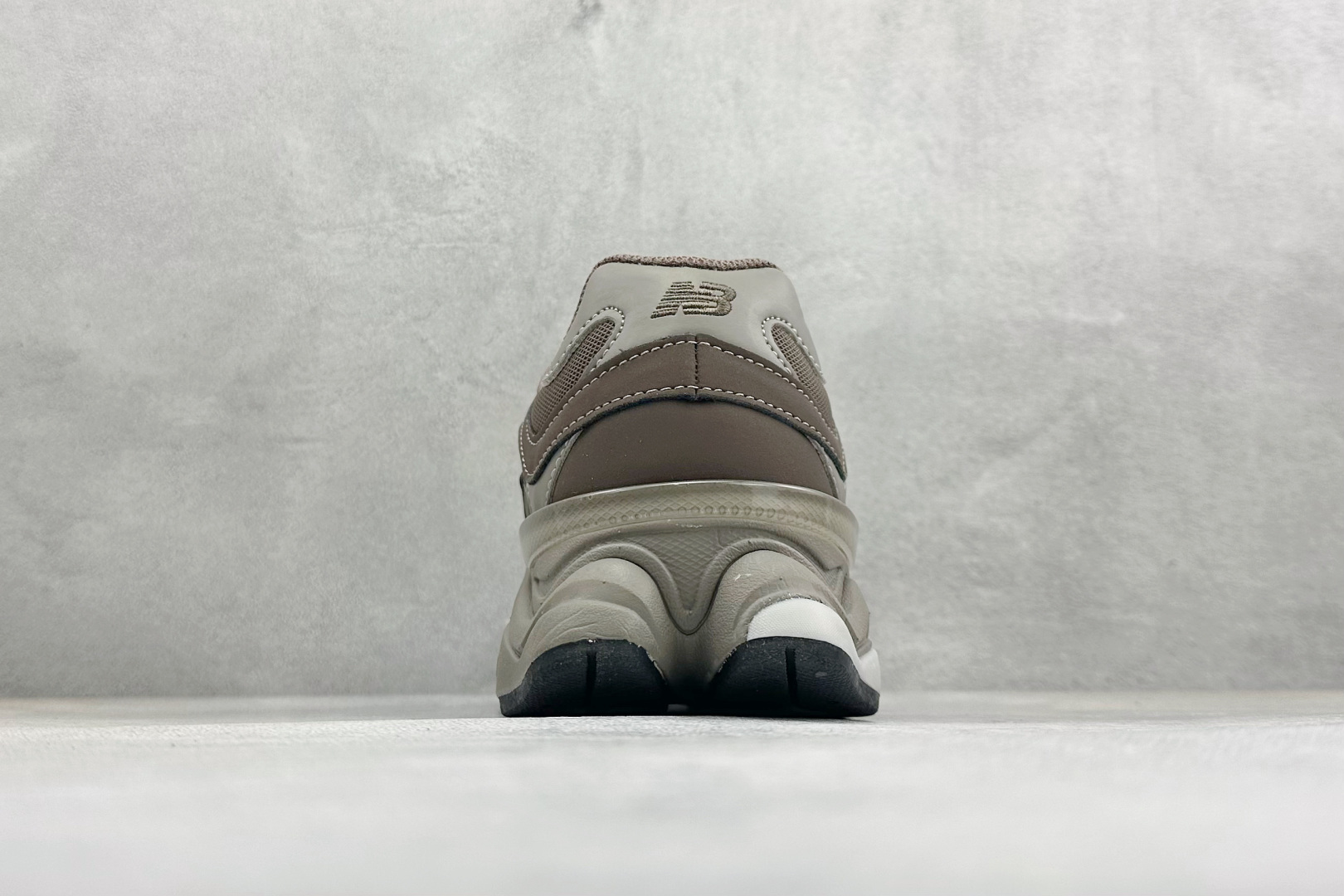 210 New Balance 9060系列 新百伦 复古休闲运动慢跑鞋 U9060493-Chinese UA Cheap High Quatity Brand Clothes Bags handbags Sneakers wholesale wholesaler seller from China Factory suppliers Fashion Clothing Shoes best Quality Beautiful Price 210 New Balance 9060系列 新百伦 复古休闲运动慢跑鞋 U9060493