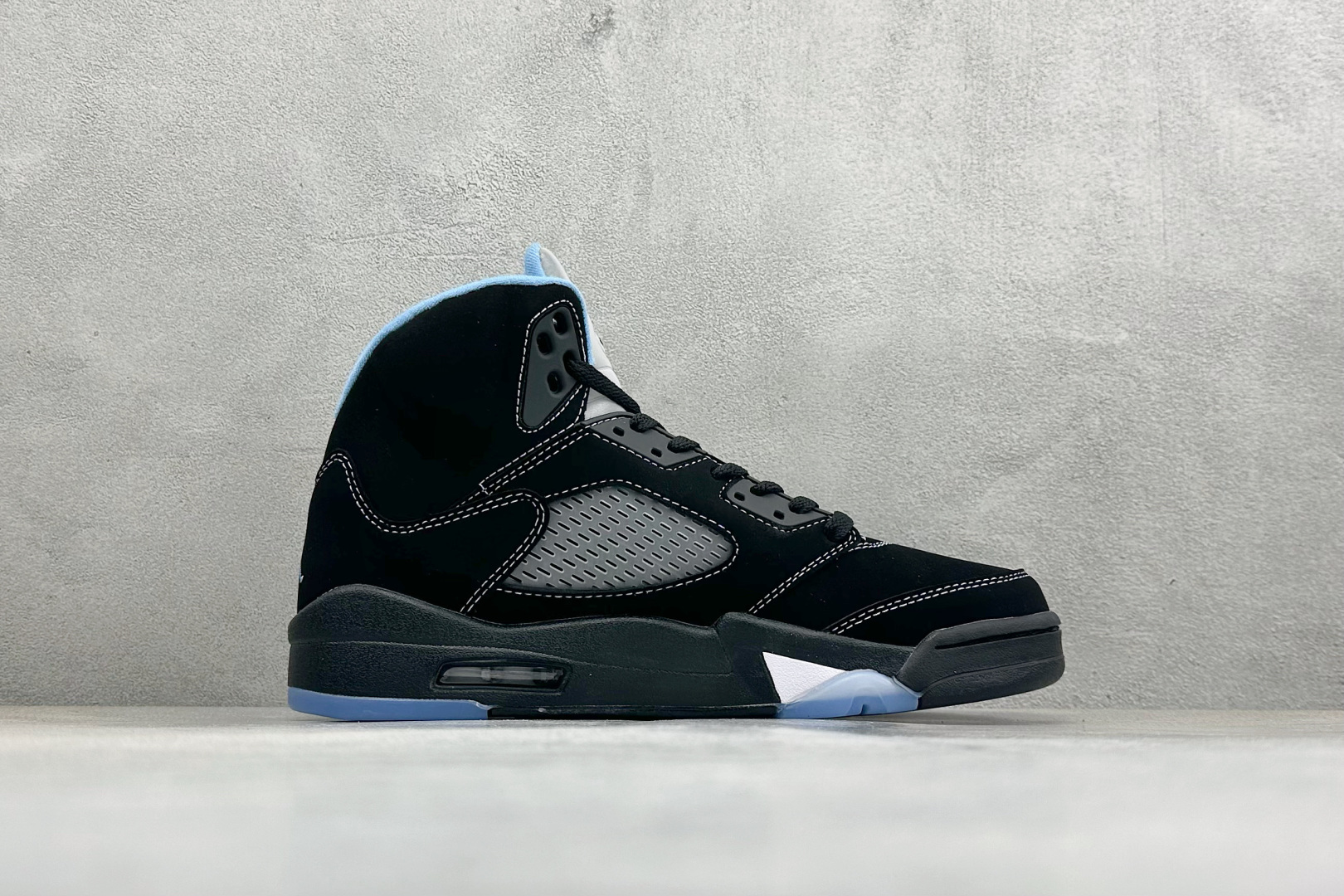 AD版Air Jordan 5 Retro 中帮复古篮球鞋 DD0587-008-Top High Quatity Cheap Sneakers Fashion Clothing Clothes Bags handbags Shoes of all Brand wholesale With The best Quality And Beautiful Price from China Factory Chinese suppliers wholesaler seller AD版Air Jordan 5 Retro 中帮复古篮球鞋 DD0587-008