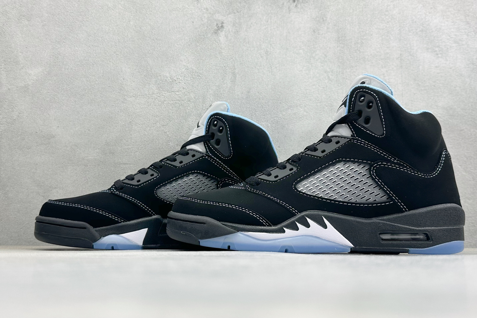 AD版Air Jordan 5 Retro 中帮复古篮球鞋 DD0587-008-Top High Quatity Cheap Sneakers Fashion Clothing Clothes Bags handbags Shoes of all Brand wholesale With The best Quality And Beautiful Price from China Factory Chinese suppliers wholesaler seller AD版Air Jordan 5 Retro 中帮复古篮球鞋 DD0587-008