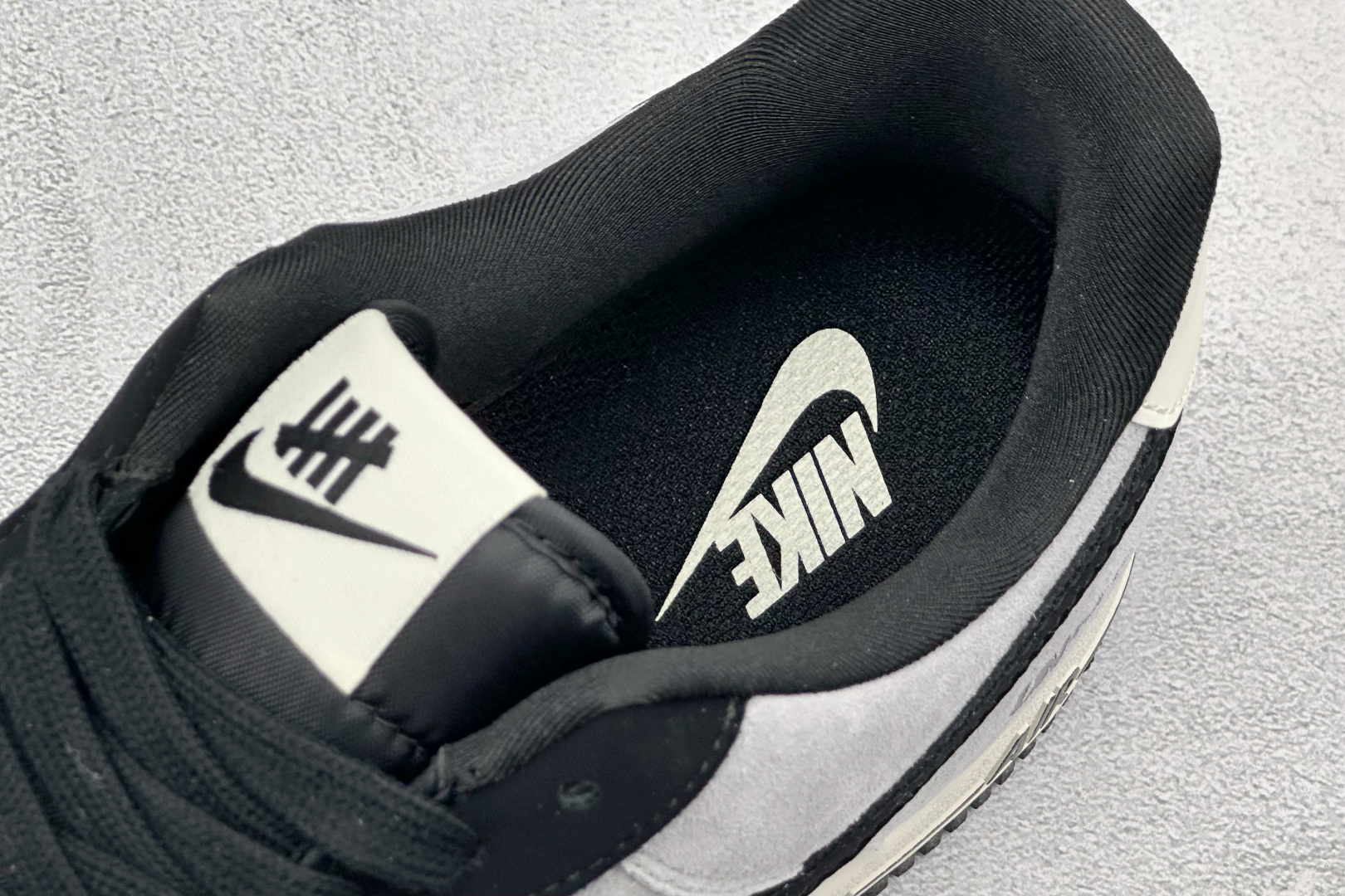 SC版Nike Air Force 1 x Undefeated 联名款 ”灰黑麂皮” FV3694-114-Top High Quatity Cheap Sneakers Fashion Clothing Clothes Bags handbags Shoes of all Brand wholesale With The best Quality And Beautiful Price from China Factory Chinese suppliers wholesaler seller SC版Nike Air Force 1 x Undefeated 联名款 ”灰黑麂皮” FV3694-114