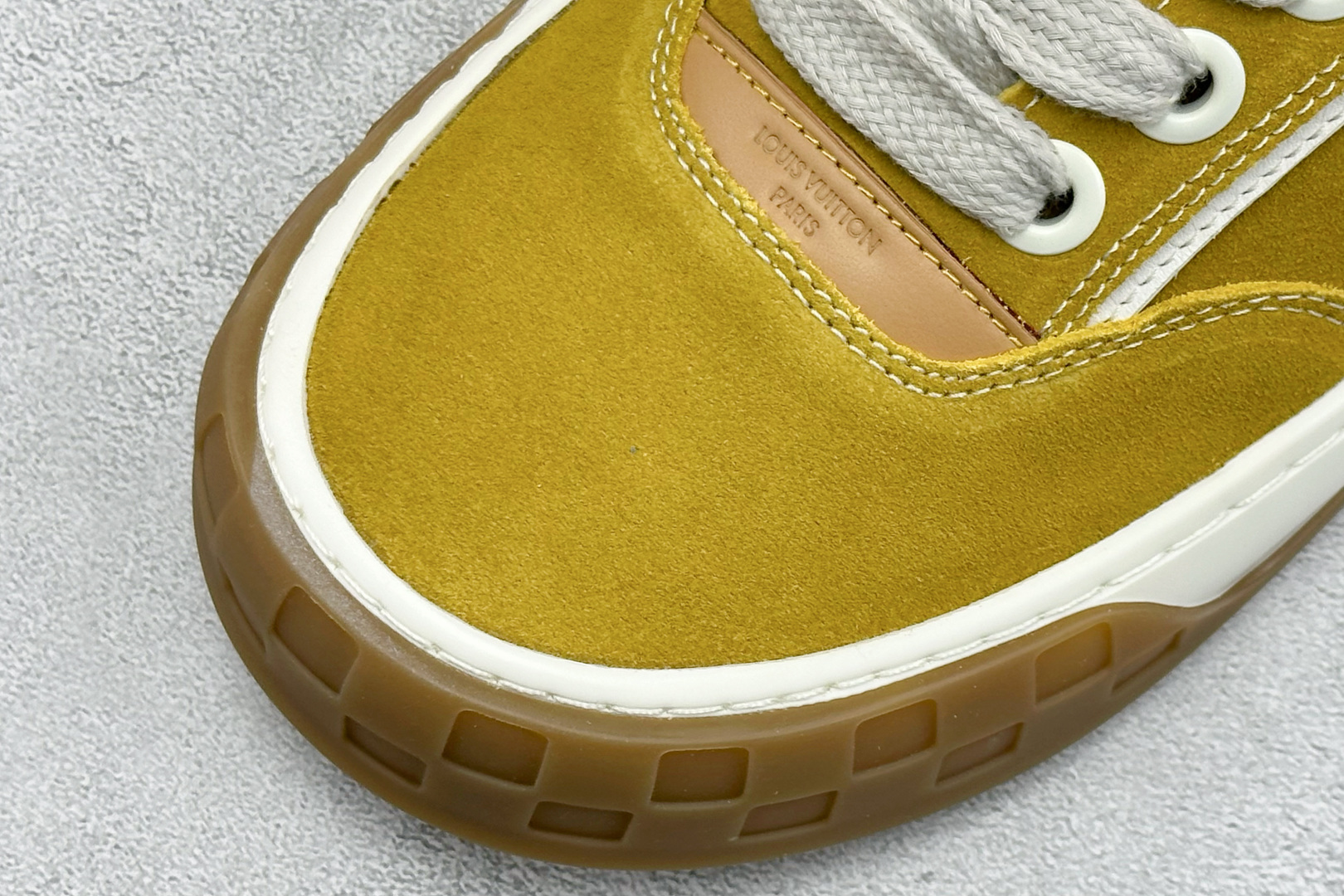 380 YS纯原LOUIS VUITTON Tilted系列 Tilted Low Sneakers系列低帮复古休闲运动板鞋-Chinese UA Cheap High Quatity Brand Clothes Bags handbags Sneakers wholesale wholesaler seller from China Factory suppliers Fashion Clothing Shoes best Quality Beautiful Price 380 YS纯原LOUIS VUITTON Tilted系列 Tilted Low Sneakers系列低帮复古休闲运动板鞋