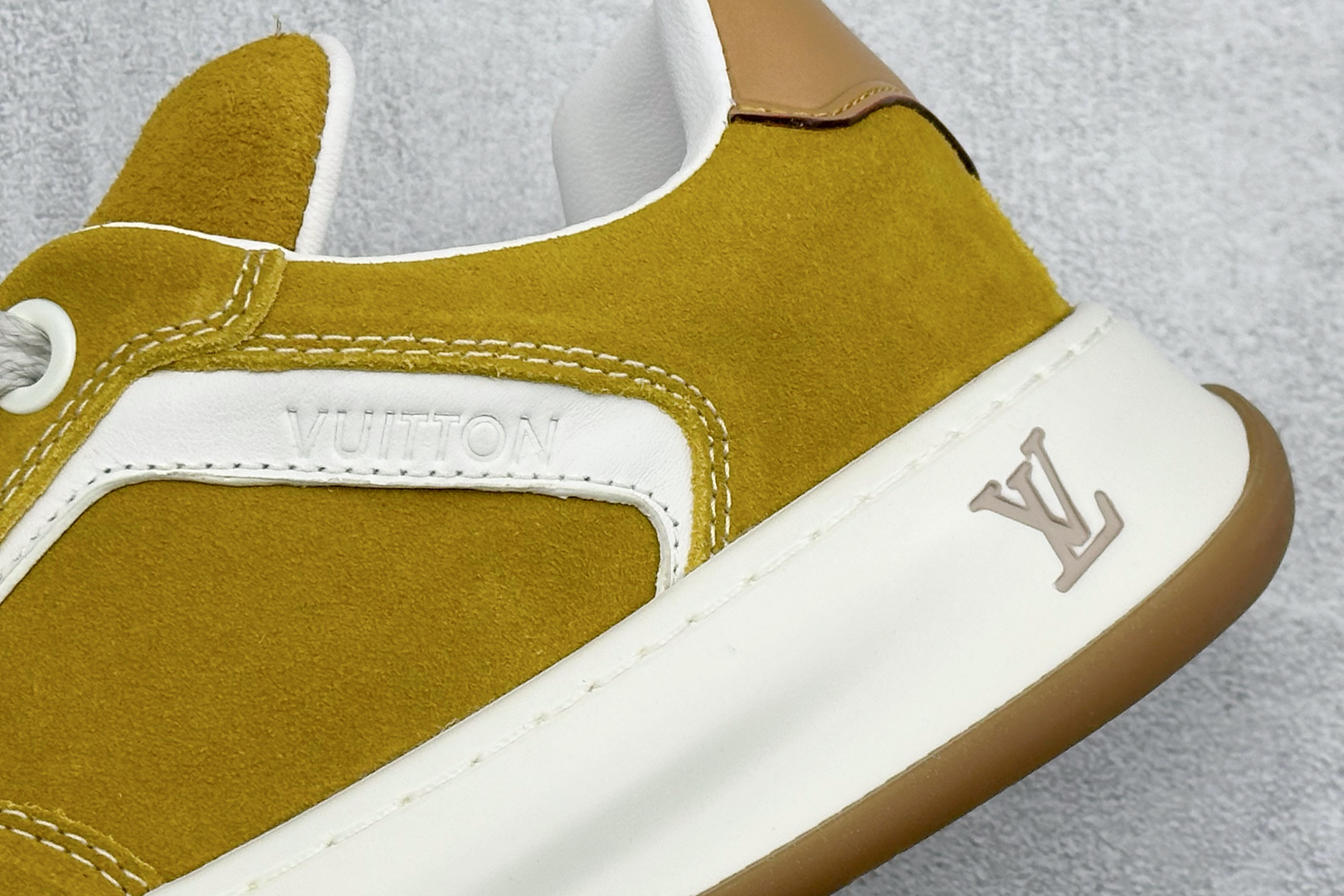 380 YS纯原LOUIS VUITTON Tilted系列 Tilted Low Sneakers系列低帮复古休闲运动板鞋-Chinese UA Cheap High Quatity Brand Clothes Bags handbags Sneakers wholesale wholesaler seller from China Factory suppliers Fashion Clothing Shoes best Quality Beautiful Price 380 YS纯原LOUIS VUITTON Tilted系列 Tilted Low Sneakers系列低帮复古休闲运动板鞋