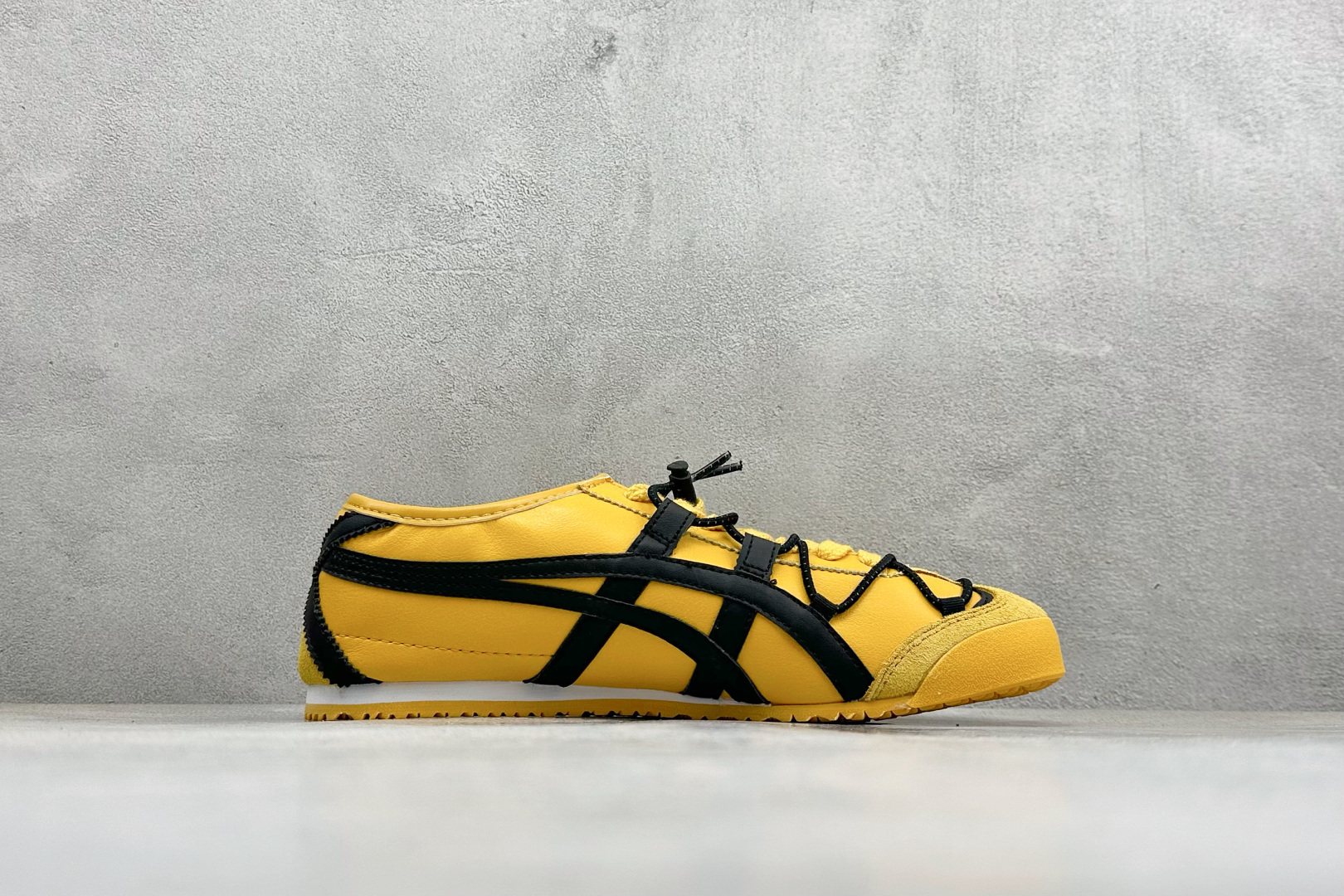 160 鬼冢虎 Onitsuka Tiger Mexico 66 Paraty 百搭单品板鞋 DL408-0490