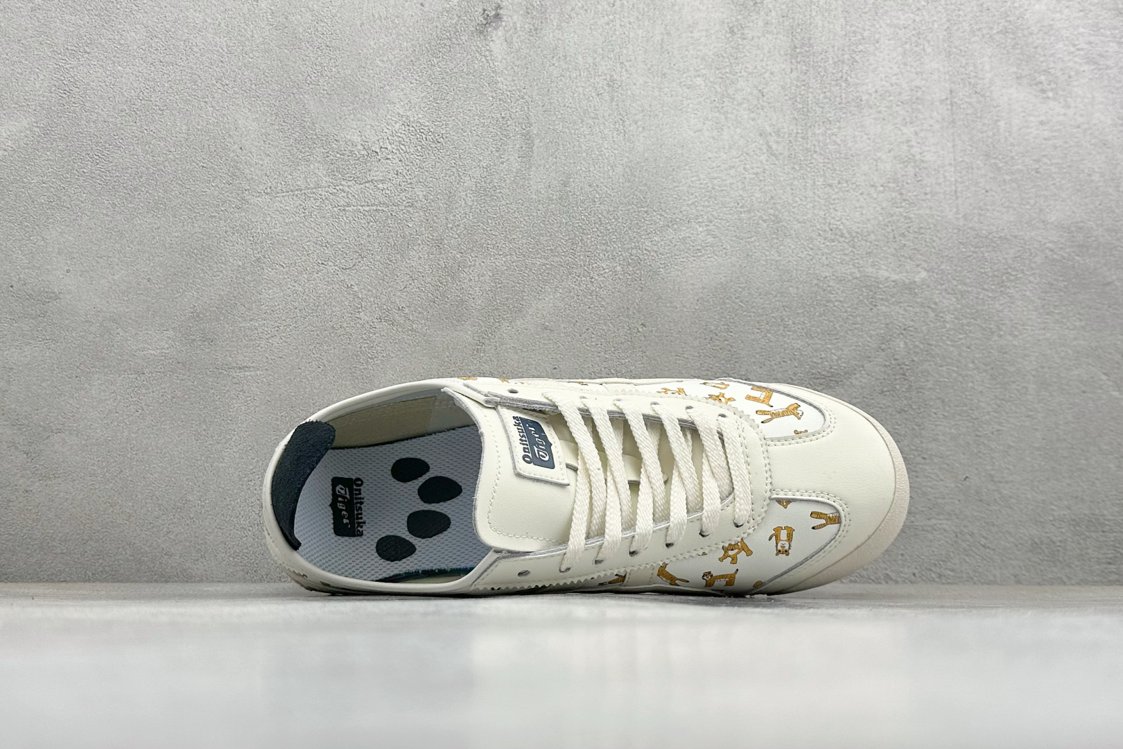 160 鬼冢虎 Onitsuka Tiger Mexico 66 Paraty 百搭单品板鞋 1183B785-100-Chinese UA Cheap High Quatity Brand Clothes Bags handbags Sneakers wholesale wholesaler seller from China Factory suppliers Fashion Clothing Shoes best Quality Beautiful Price 160 鬼冢虎 Onitsuka Tiger Mexico 66 Paraty 百搭单品板鞋 1183B785-100