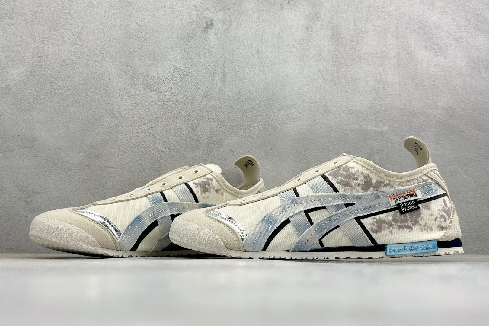 160 鬼冢虎 Onitsuka Tiger Mexico 66 Paraty 百搭单品板鞋 1183A360-205-Chinese UA Cheap High Quatity Brand Clothes Bags handbags Sneakers wholesale wholesaler seller from China Factory suppliers Fashion Clothing Shoes best Quality Beautiful Price 160 鬼冢虎 Onitsuka Tiger Mexico 66 Paraty 百搭单品板鞋 1183A360-205