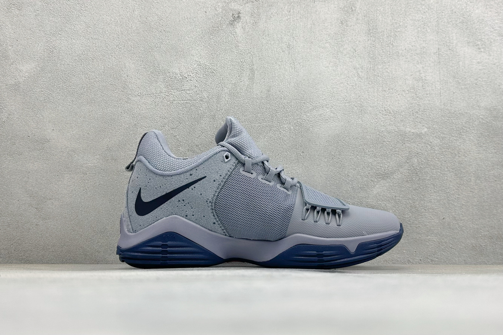 NK Paul George PG1 保罗乔治一代签名篮球鞋 878627-044-Top High Quatity Cheap Sneakers Fashion Clothing Clothes Bags handbags Shoes of all Brand wholesale With The best Quality And Beautiful Price from China Factory Chinese suppliers wholesaler seller NK Paul George PG1 保罗乔治一代签名篮球鞋 878627-044