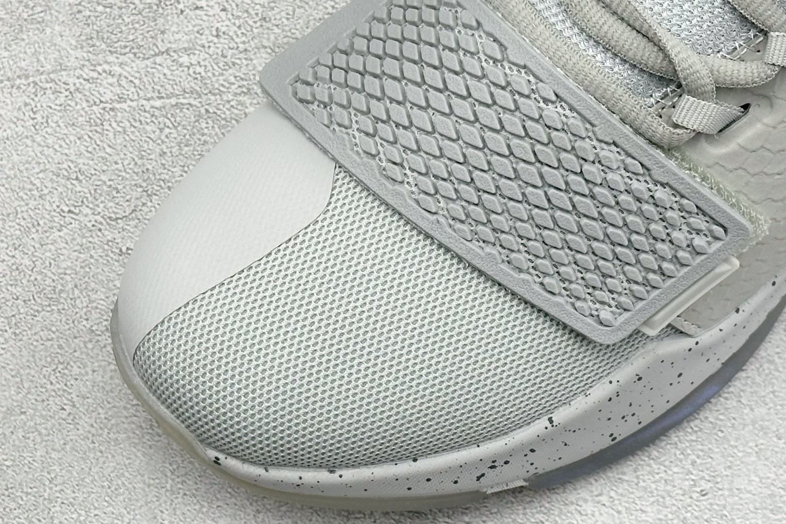 NK Paul George PG1 保罗乔治一代签名篮球鞋 728223-002-Top High Quatity Cheap Sneakers Fashion Clothing Clothes Bags handbags Shoes of all Brand wholesale With The best Quality And Beautiful Price from China Factory Chinese suppliers wholesaler seller NK Paul George PG1 保罗乔治一代签名篮球鞋 728223-002