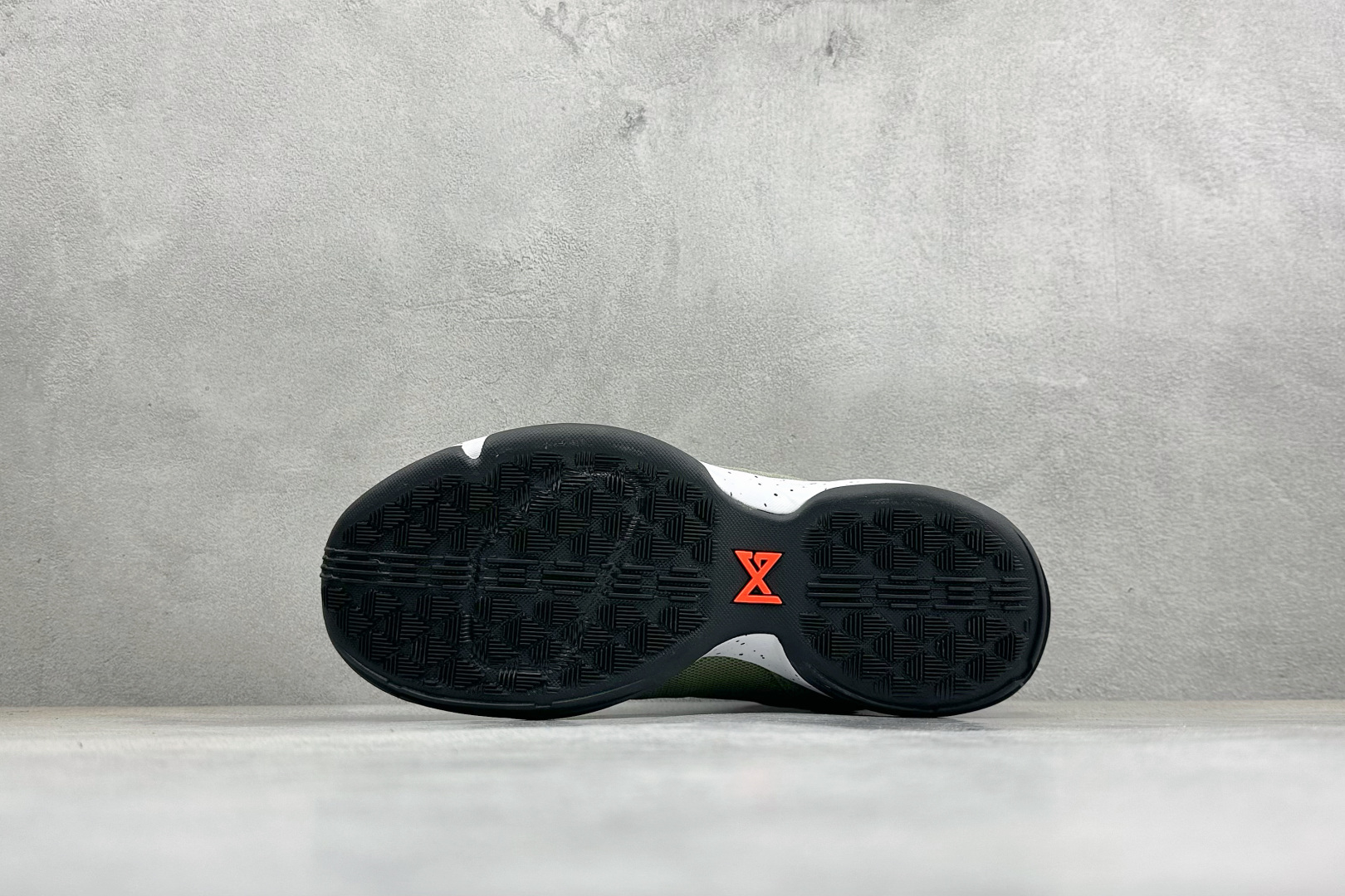 NK Paul George PG1 保罗乔治一代签名篮球鞋 911082-099-Top High Quatity Cheap Sneakers Fashion Clothing Clothes Bags handbags Shoes of all Brand wholesale With The best Quality And Beautiful Price from China Factory Chinese suppliers wholesaler seller NK Paul George PG1 保罗乔治一代签名篮球鞋 911082-099