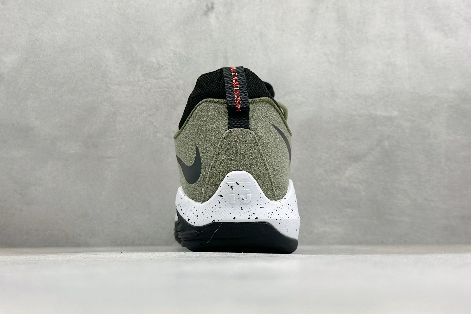 NK Paul George PG1 保罗乔治一代签名篮球鞋 911082-099-Top High Quatity Cheap Sneakers Fashion Clothing Clothes Bags handbags Shoes of all Brand wholesale With The best Quality And Beautiful Price from China Factory Chinese suppliers wholesaler seller NK Paul George PG1 保罗乔治一代签名篮球鞋 911082-099