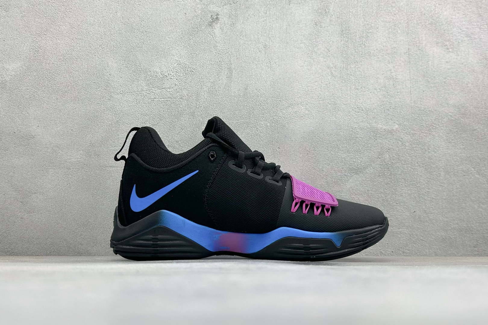 NK Paul George PG1 保罗乔治一代签名篮球鞋 878627-003-Top High Quatity Cheap Sneakers Fashion Clothing Clothes Bags handbags Shoes of all Brand wholesale With The best Quality And Beautiful Price from China Factory Chinese suppliers wholesaler seller NK Paul George PG1 保罗乔治一代签名篮球鞋 878627-003