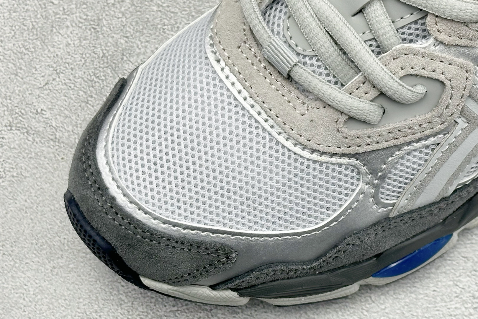 180 ASICS/亚瑟士GEL-N透气网眼鞋面配合部分合成革材质 1203A383-025