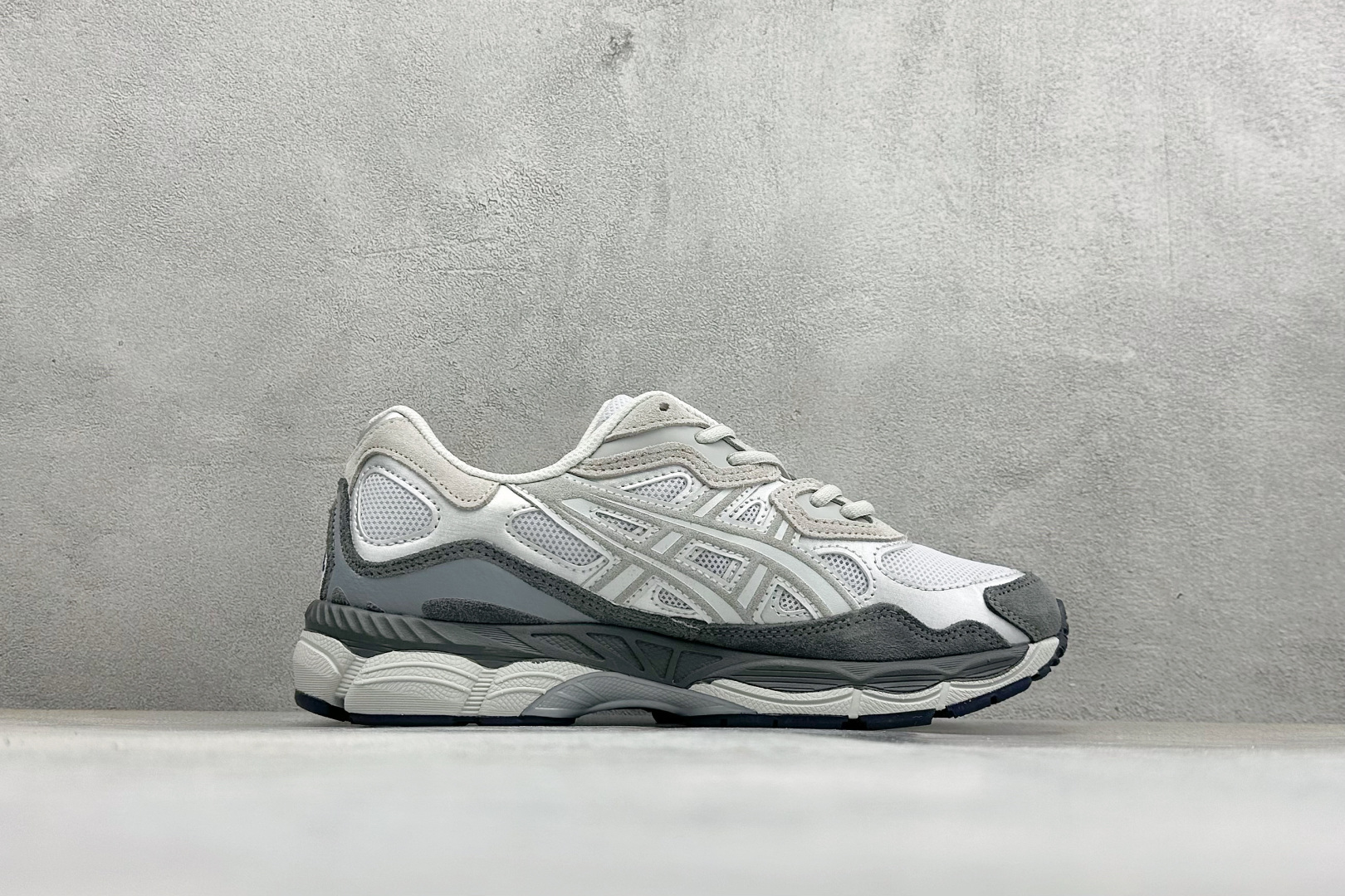 180 ASICS/亚瑟士GEL-N透气网眼鞋面配合部分合成革材质 1203A383-025