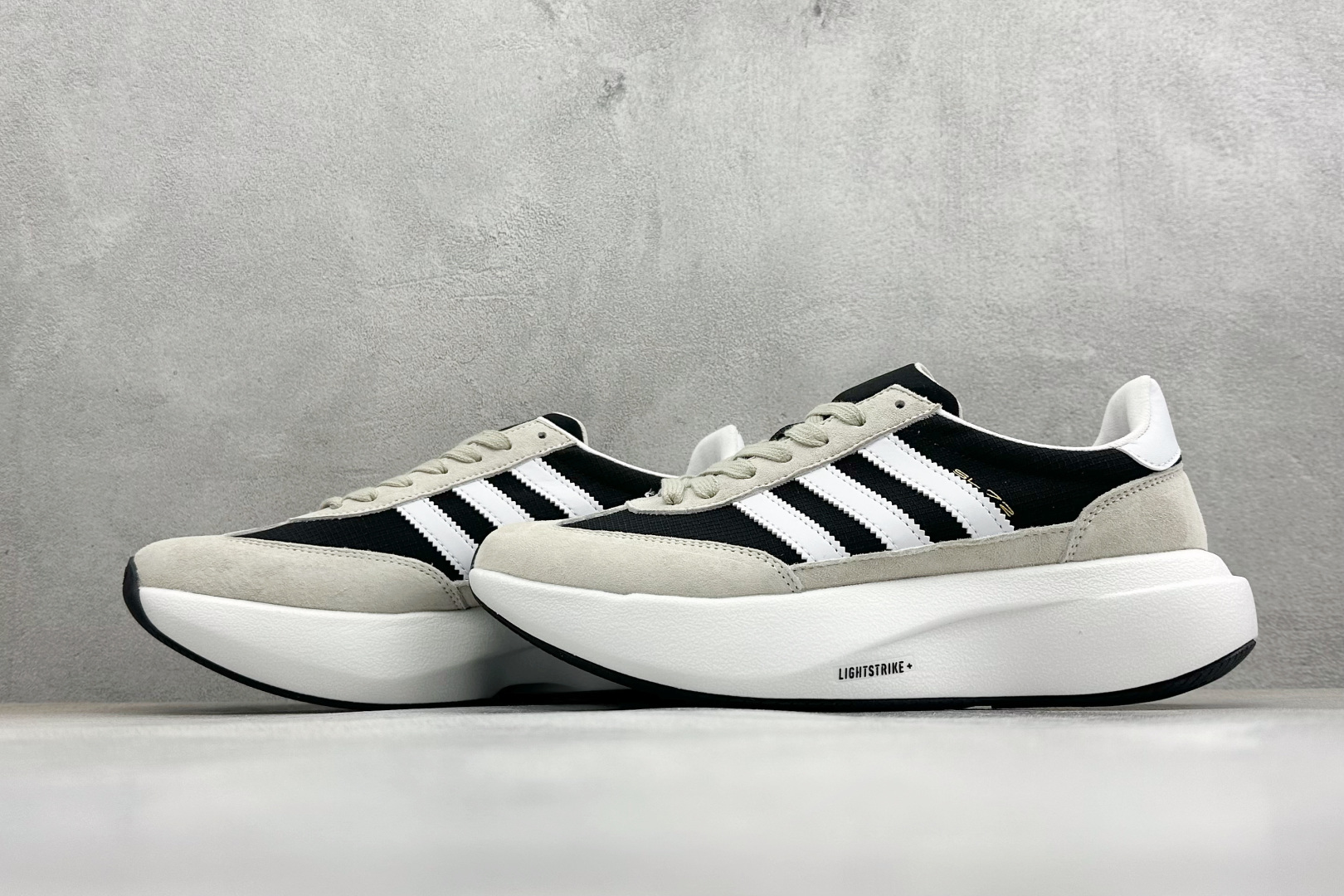 180 JF版Adidas Adizero Evo SL 72 PRO 舒适贴合防滑耐磨跑步鞋 KK3075