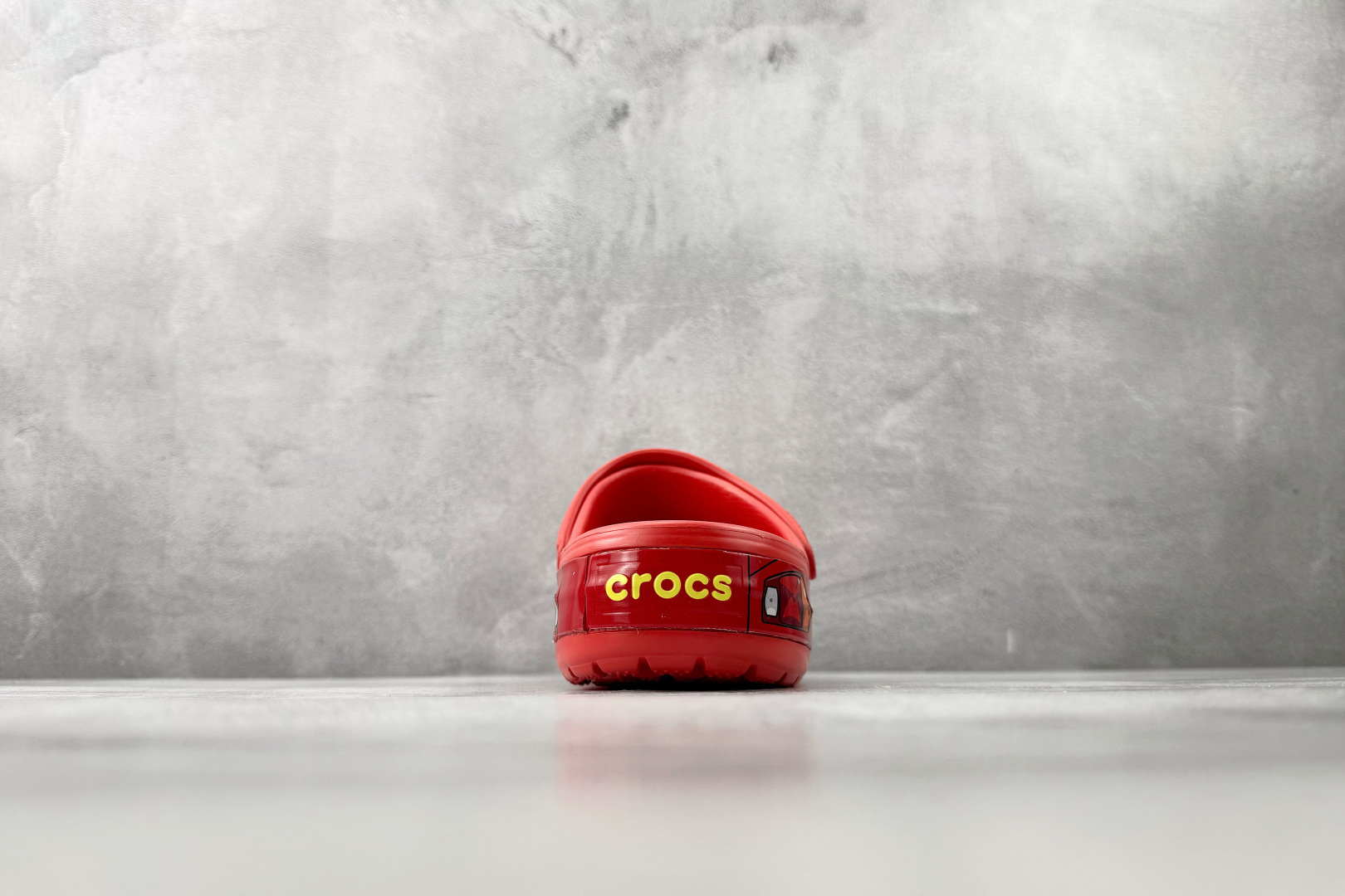 170 平台专供 Crocs卡骆驰 × Cars Classic cl”Lightning McQueen”红色 205759-610