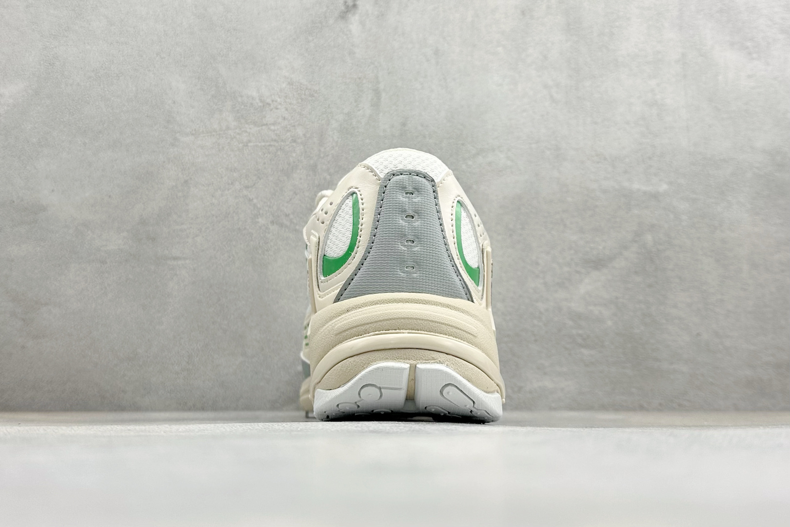 250 RAF SIMONS RESPONSE TRAIL”水泡” 先锋潮流 复古低帮休闲鞋 独家定制鞋盒 HR830002S-Chinese UA Cheap High Quatity Brand Clothes Bags handbags Sneakers wholesale wholesaler seller from China Factory suppliers Fashion Clothing Shoes best Quality Beautiful Price 250 RAF SIMONS RESPONSE TRAIL”水泡” 先锋潮流 复古低帮休闲鞋 独家定制鞋盒 HR830002S
