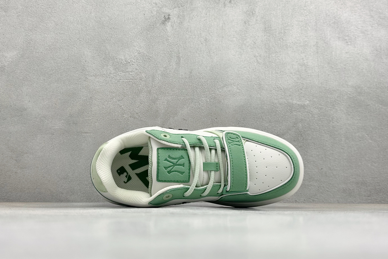 170 MLB TROPHY VINTAGE LT 纽约洋基队 潮流时尚厚底运动鞋 3ASXM086N-Chinese UA Cheap High Quatity Brand Clothes Bags handbags Sneakers wholesale wholesaler seller from China Factory suppliers Fashion Clothing Shoes best Quality Beautiful Price 170 MLB TROPHY VINTAGE LT 纽约洋基队 潮流时尚厚底运动鞋 3ASXM086N