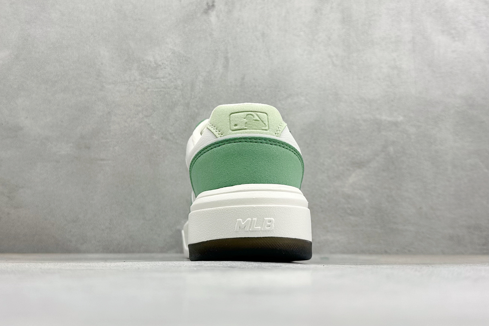 170 MLB TROPHY VINTAGE LT 纽约洋基队 潮流时尚厚底运动鞋 3ASXM086N-Chinese UA Cheap High Quatity Brand Clothes Bags handbags Sneakers wholesale wholesaler seller from China Factory suppliers Fashion Clothing Shoes best Quality Beautiful Price 170 MLB TROPHY VINTAGE LT 纽约洋基队 潮流时尚厚底运动鞋 3ASXM086N