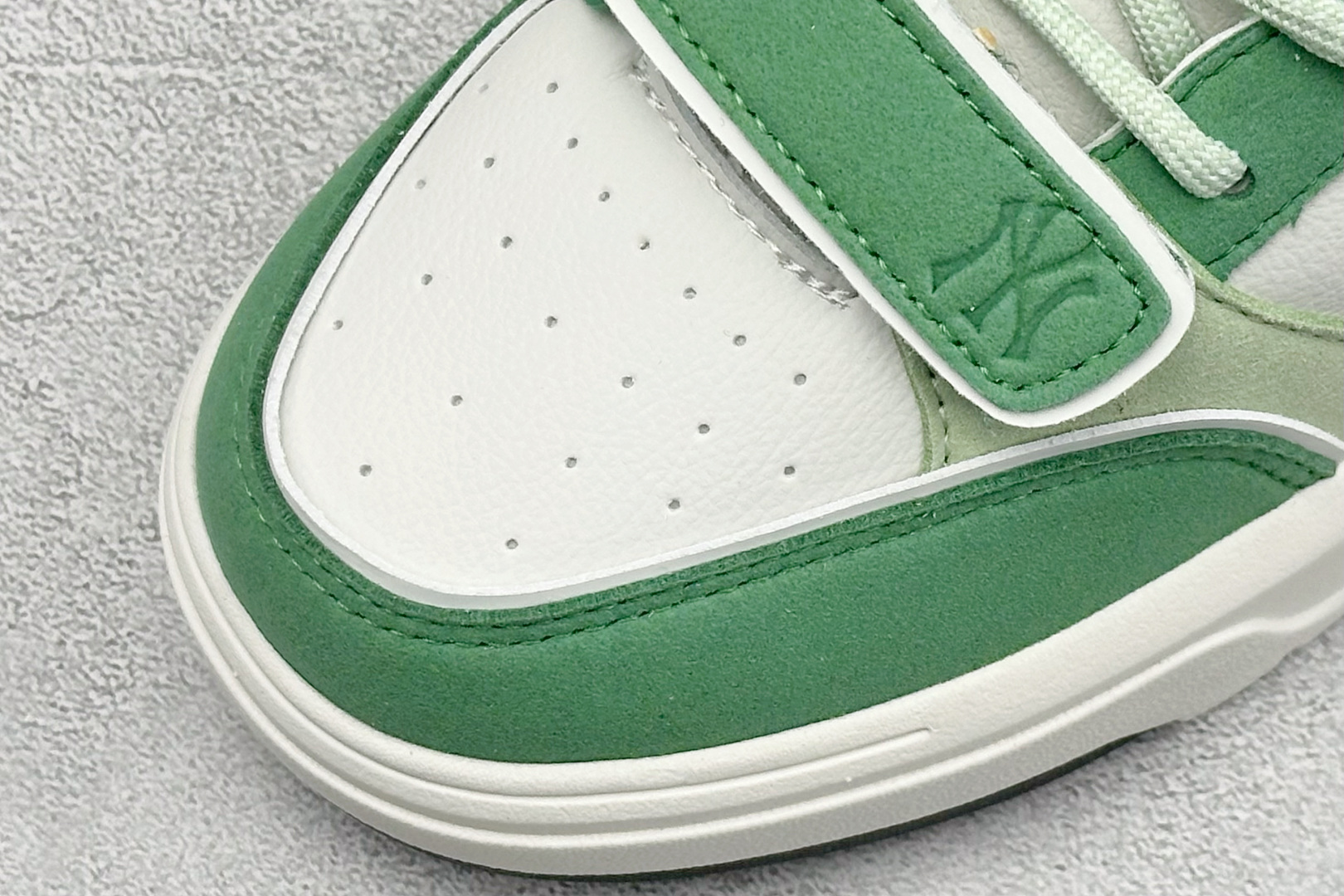 170 MLB TROPHY VINTAGE LT 纽约洋基队 潮流时尚厚底运动鞋 3ASXM086N-Chinese UA Cheap High Quatity Brand Clothes Bags handbags Sneakers wholesale wholesaler seller from China Factory suppliers Fashion Clothing Shoes best Quality Beautiful Price 170 MLB TROPHY VINTAGE LT 纽约洋基队 潮流时尚厚底运动鞋 3ASXM086N