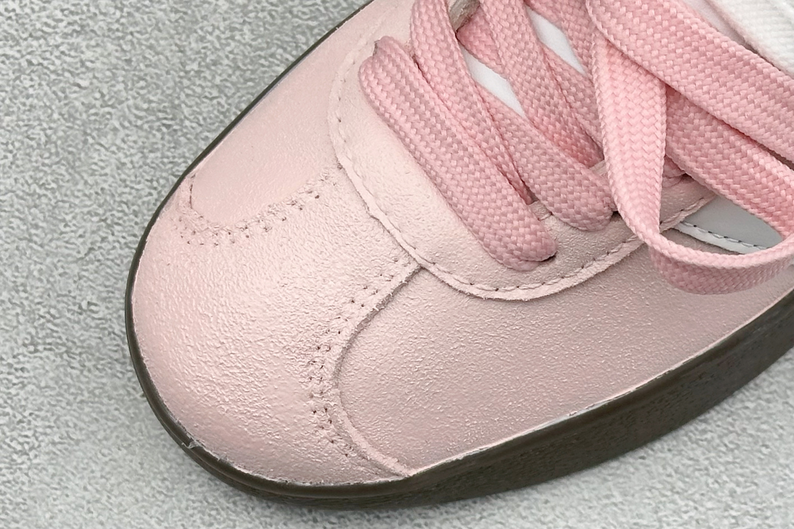 280 Adidas VI Court CLASSIC 三叶草休闲复古运动板鞋 HQ1802