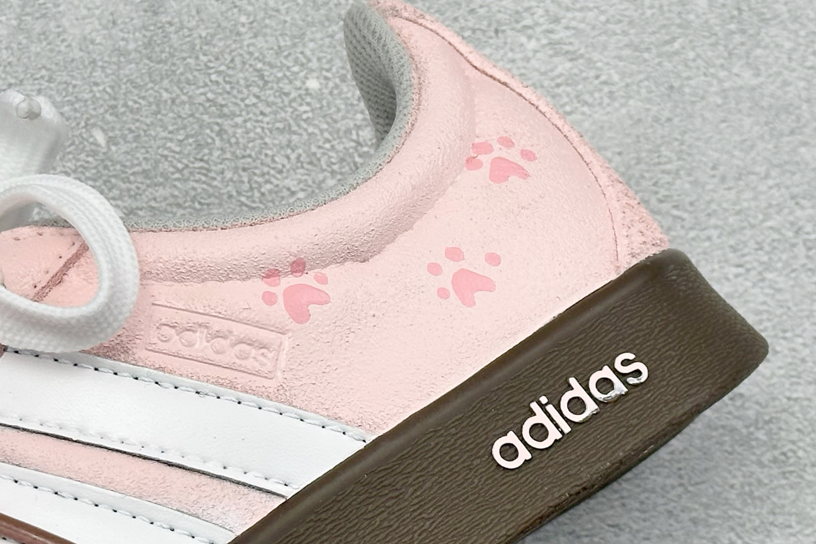 280 Adidas VI Court CLASSIC 三叶草休闲复古运动板鞋 HQ1802