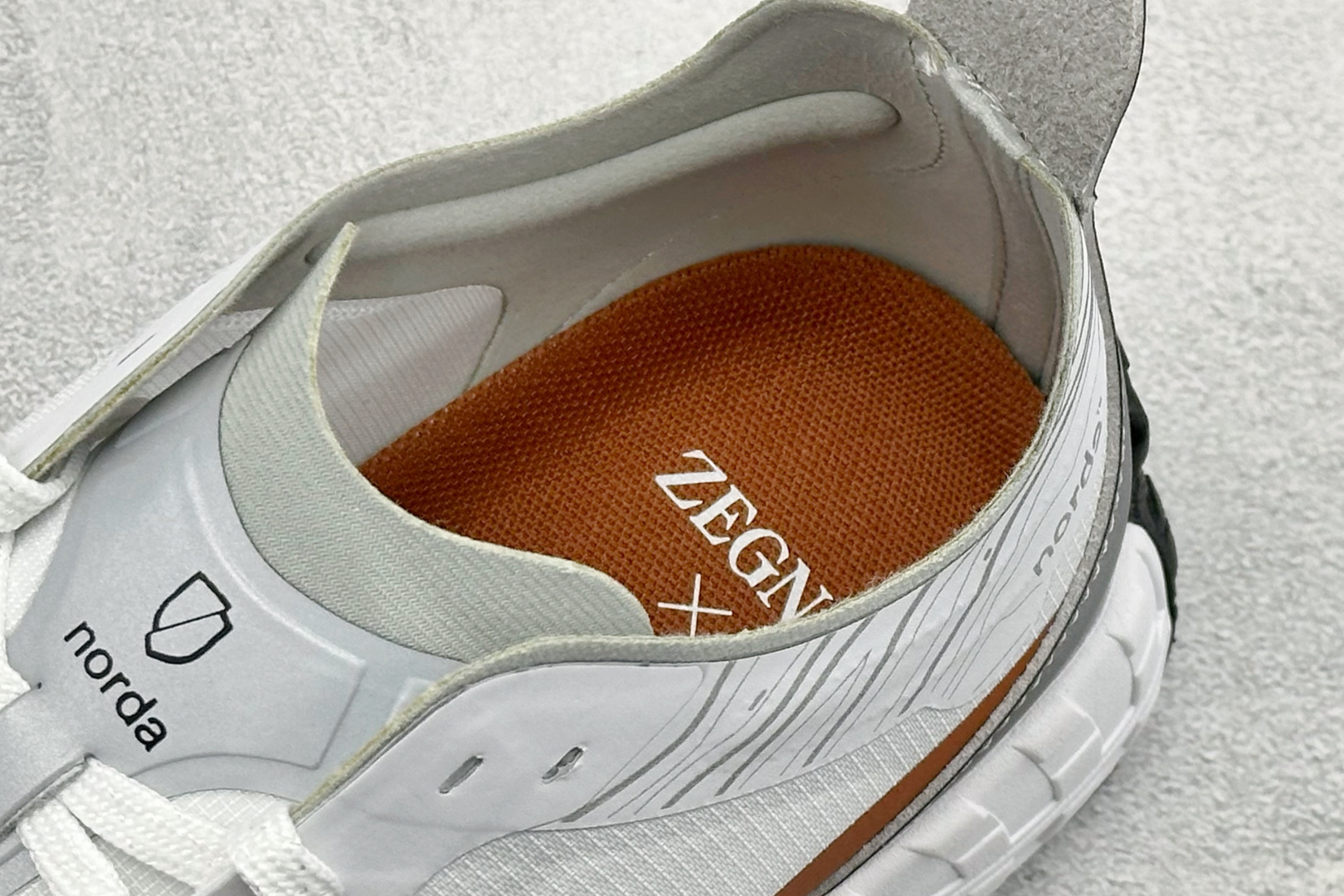 220 M版 NORDA 001 诺达织物厚底低帮生活休闲鞋 TFO001-MGLT-Chinese UA Cheap High Quatity Brand Clothes Bags handbags Sneakers wholesale wholesaler seller from China Factory suppliers Fashion Clothing Shoes best Quality Beautiful Price 220 M版 NORDA 001 诺达织物厚底低帮生活休闲鞋 TFO001-MGLT