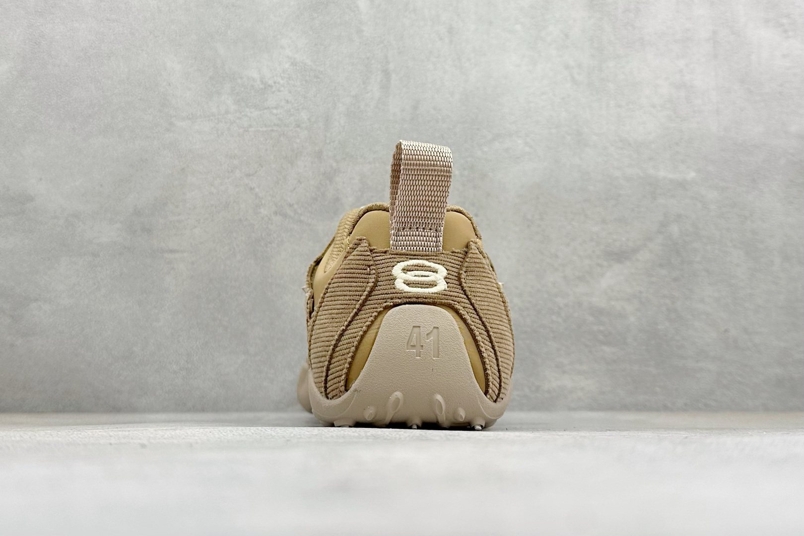 OK版Balenciaga 巴黎世家 16代 MONDAY 其前卫的设计-Top High Quatity Cheap Sneakers Fashion Clothing Clothes Bags handbags Shoes of all Brand wholesale With The best Quality And Beautiful Price from China Factory Chinese suppliers wholesaler seller OK版Balenciaga 巴黎世家 16代 MONDAY 其前卫的设计