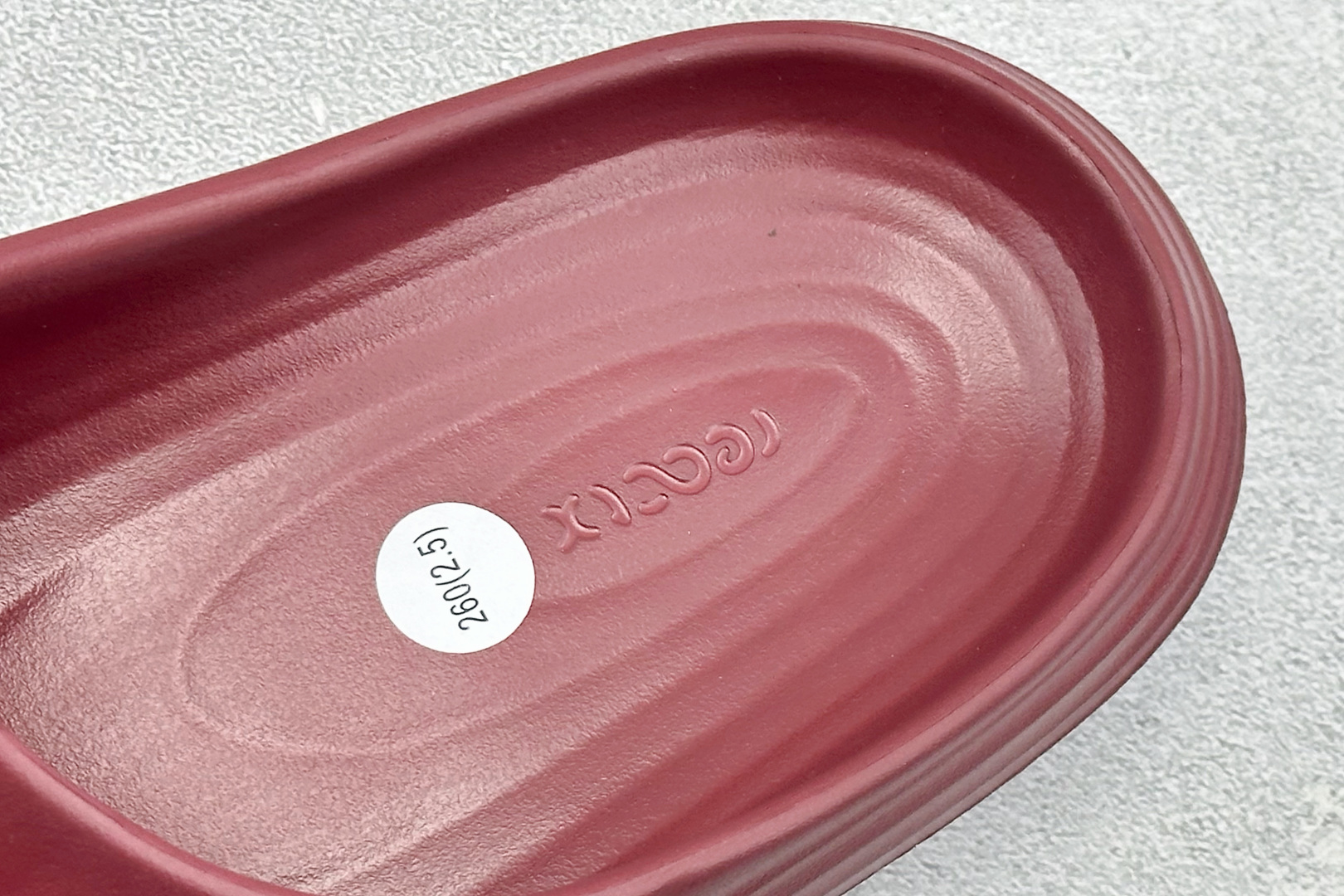 Y版Nike ReactX Rejuven8 Slide 耐克夏日穿搭凉鞋 HV4479-600-Top High Quatity Cheap Sneakers Fashion Clothing Clothes Bags handbags Shoes of all Brand wholesale With The best Quality And Beautiful Price from China Factory Chinese suppliers wholesaler seller Y版Nike ReactX Rejuven8 Slide 耐克夏日穿搭凉鞋 HV4479-600