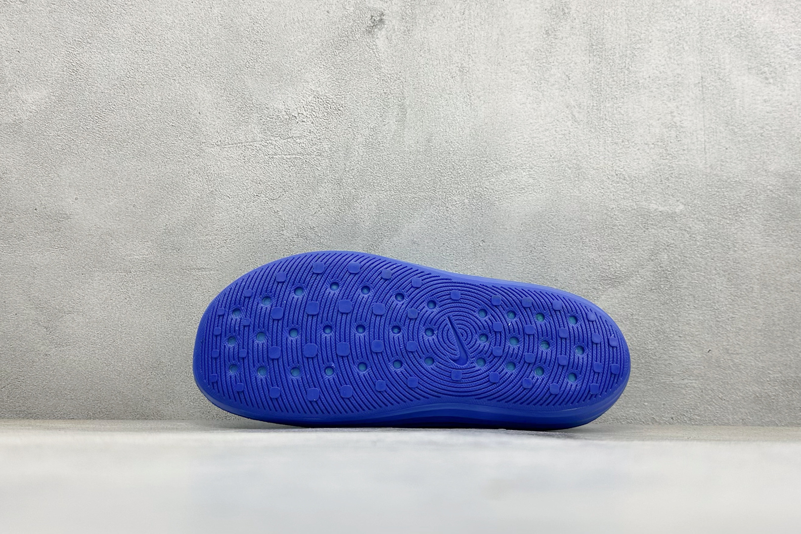 Y版Nike ReactX Rejuven8 Slide 耐克夏日穿搭凉鞋 HV4479-300-Top High Quatity Cheap Sneakers Fashion Clothing Clothes Bags handbags Shoes of all Brand wholesale With The best Quality And Beautiful Price from China Factory Chinese suppliers wholesaler seller Y版Nike ReactX Rejuven8 Slide 耐克夏日穿搭凉鞋 HV4479-300