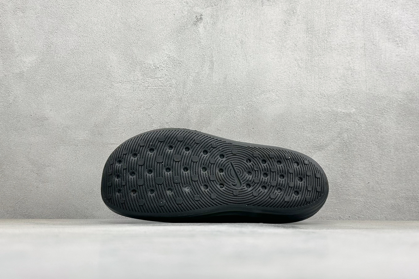Y版Nike ReactX Rejuven8 Slide 耐克夏日穿搭凉鞋 HV4479-001-Top High Quatity Cheap Sneakers Fashion Clothing Clothes Bags handbags Shoes of all Brand wholesale With The best Quality And Beautiful Price from China Factory Chinese suppliers wholesaler seller Y版Nike ReactX Rejuven8 Slide 耐克夏日穿搭凉鞋 HV4479-001