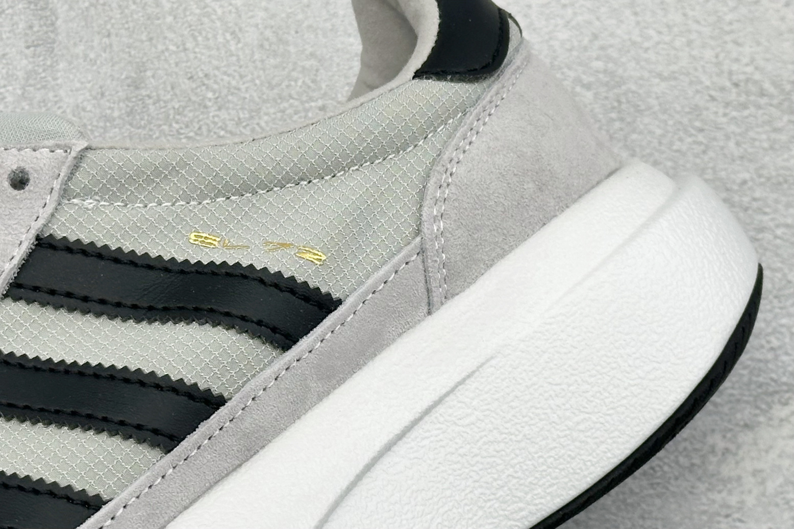 180 JF版Adidas Adizero Evo SL 72 PRO 舒适贴合防滑耐磨跑步鞋 KK3079
