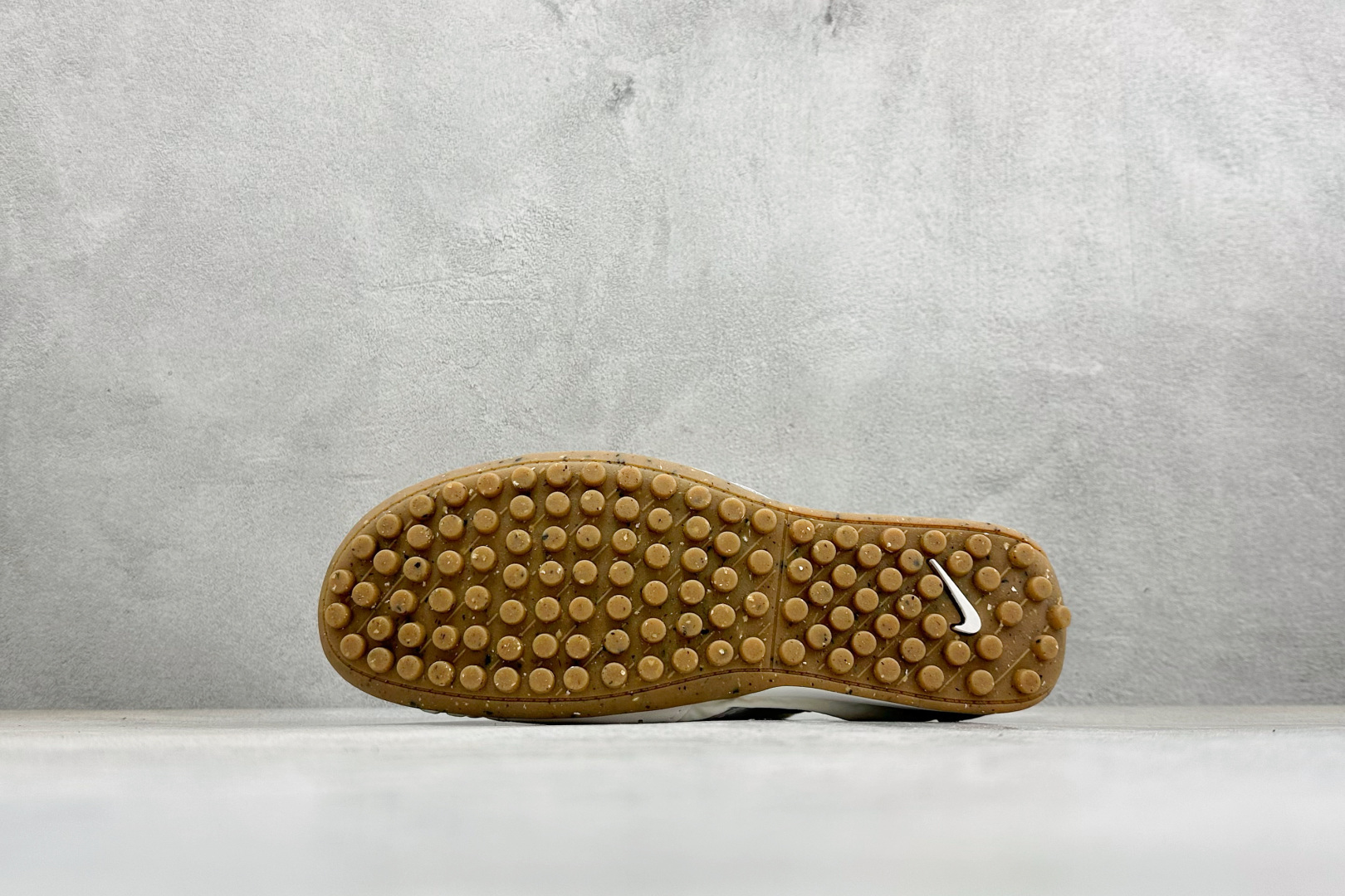 Jacquemus x Nike Moon Shoe SP 网红薄底低帮生活休闲鞋 HV8547-002-Top High Quatity Cheap Sneakers Fashion Clothing Clothes Bags handbags Shoes of all Brand wholesale With The best Quality And Beautiful Price from China Factory Chinese suppliers wholesaler seller Jacquemus x Nike Moon Shoe SP 网红薄底低帮生活休闲鞋 HV8547-002