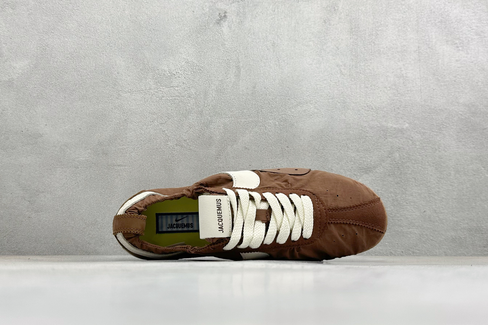 Jacquemus x Nike Moon Shoe SP 网红薄底低帮生活休闲鞋 HV8547-200-Top High Quatity Cheap Sneakers Fashion Clothing Clothes Bags handbags Shoes of all Brand wholesale With The best Quality And Beautiful Price from China Factory Chinese suppliers wholesaler seller Jacquemus x Nike Moon Shoe SP 网红薄底低帮生活休闲鞋 HV8547-200