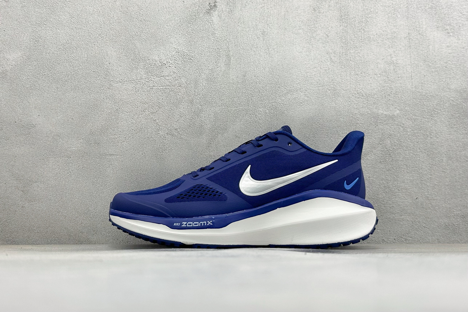 190 Nike Zoom Winflo 登月网面透气跑步鞋 YB2528-005-Chinese UA Cheap High Quatity Brand Clothes Bags handbags Sneakers wholesale wholesaler seller from China Factory suppliers Fashion Clothing Shoes best Quality Beautiful Price 190 Nike Zoom Winflo 登月网面透气跑步鞋 YB2528-005
