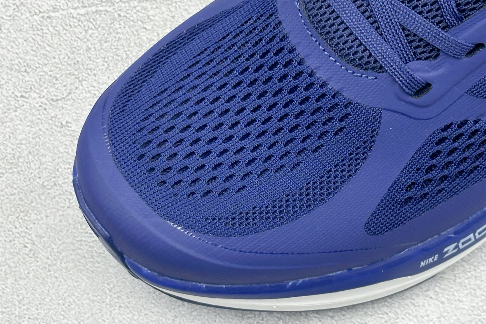 190 Nike Zoom Winflo 登月网面透气跑步鞋 YB2528-005-Chinese UA Cheap High Quatity Brand Clothes Bags handbags Sneakers wholesale wholesaler seller from China Factory suppliers Fashion Clothing Shoes best Quality Beautiful Price 190 Nike Zoom Winflo 登月网面透气跑步鞋 YB2528-005