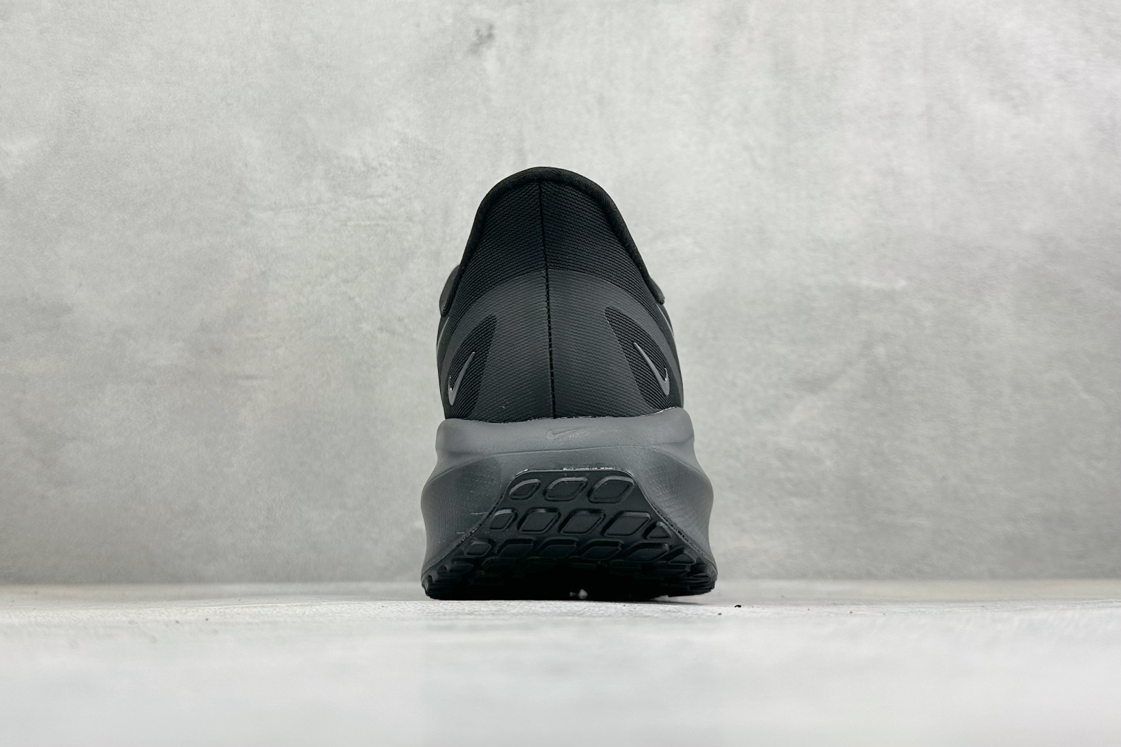 190 Nike Zoom Winflo 登月网面透气跑步鞋 YB2528-002-Chinese UA Cheap High Quatity Brand Clothes Bags handbags Sneakers wholesale wholesaler seller from China Factory suppliers Fashion Clothing Shoes best Quality Beautiful Price 190 Nike Zoom Winflo 登月网面透气跑步鞋 YB2528-002