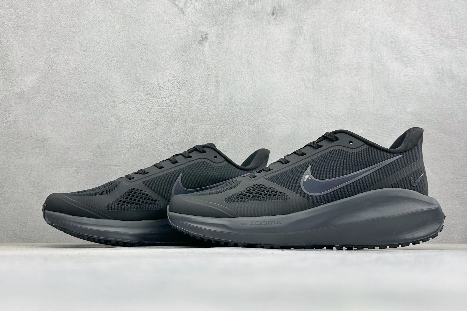 190 Nike Zoom Winflo 登月网面透气跑步鞋 YB2528-002-Chinese UA Cheap High Quatity Brand Clothes Bags handbags Sneakers wholesale wholesaler seller from China Factory suppliers Fashion Clothing Shoes best Quality Beautiful Price 190 Nike Zoom Winflo 登月网面透气跑步鞋 YB2528-002