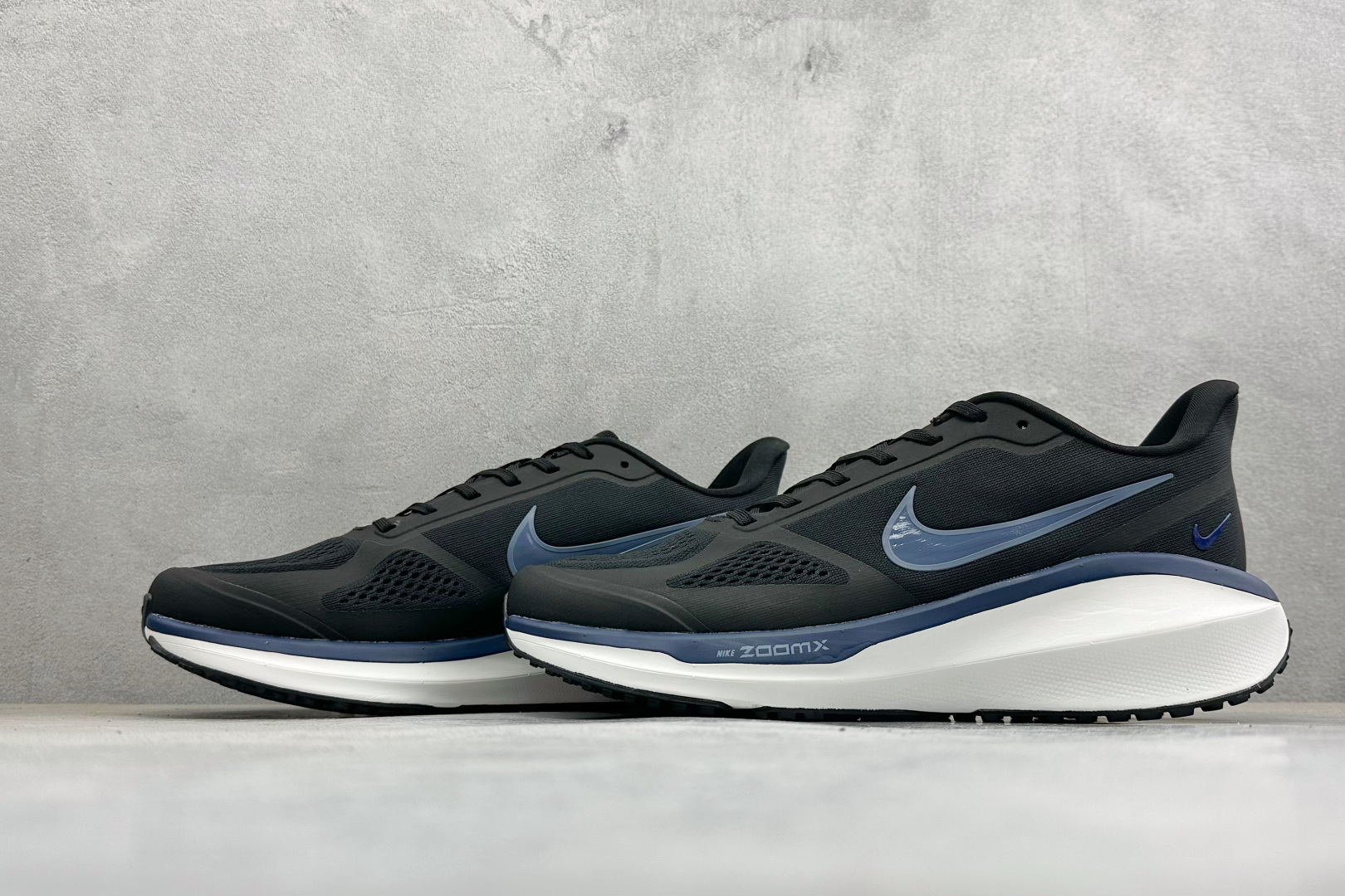 190 Nike Zoom Winflo 登月网面透气跑步鞋 YB2528-003